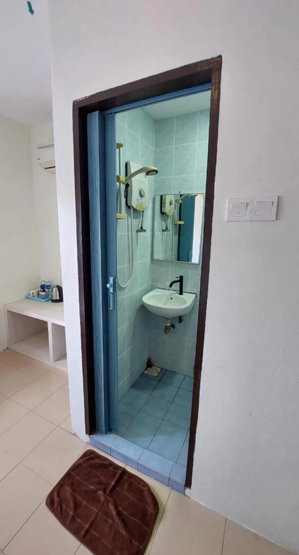 Bathroom in Angsoka Hotel