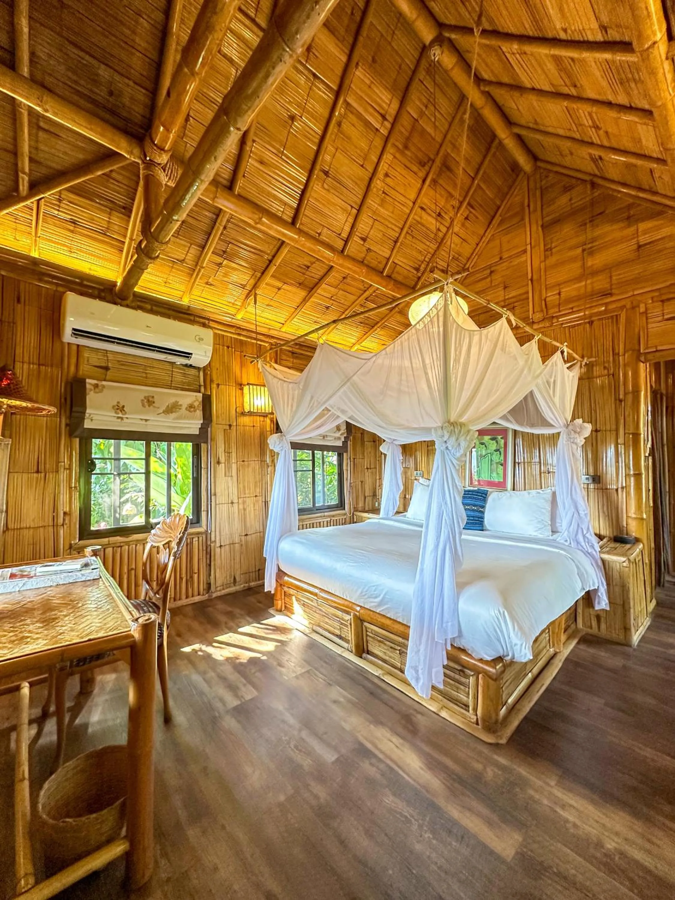 Bedroom, Bed in Phu Chaisai Chiang Rai Mountain Resort