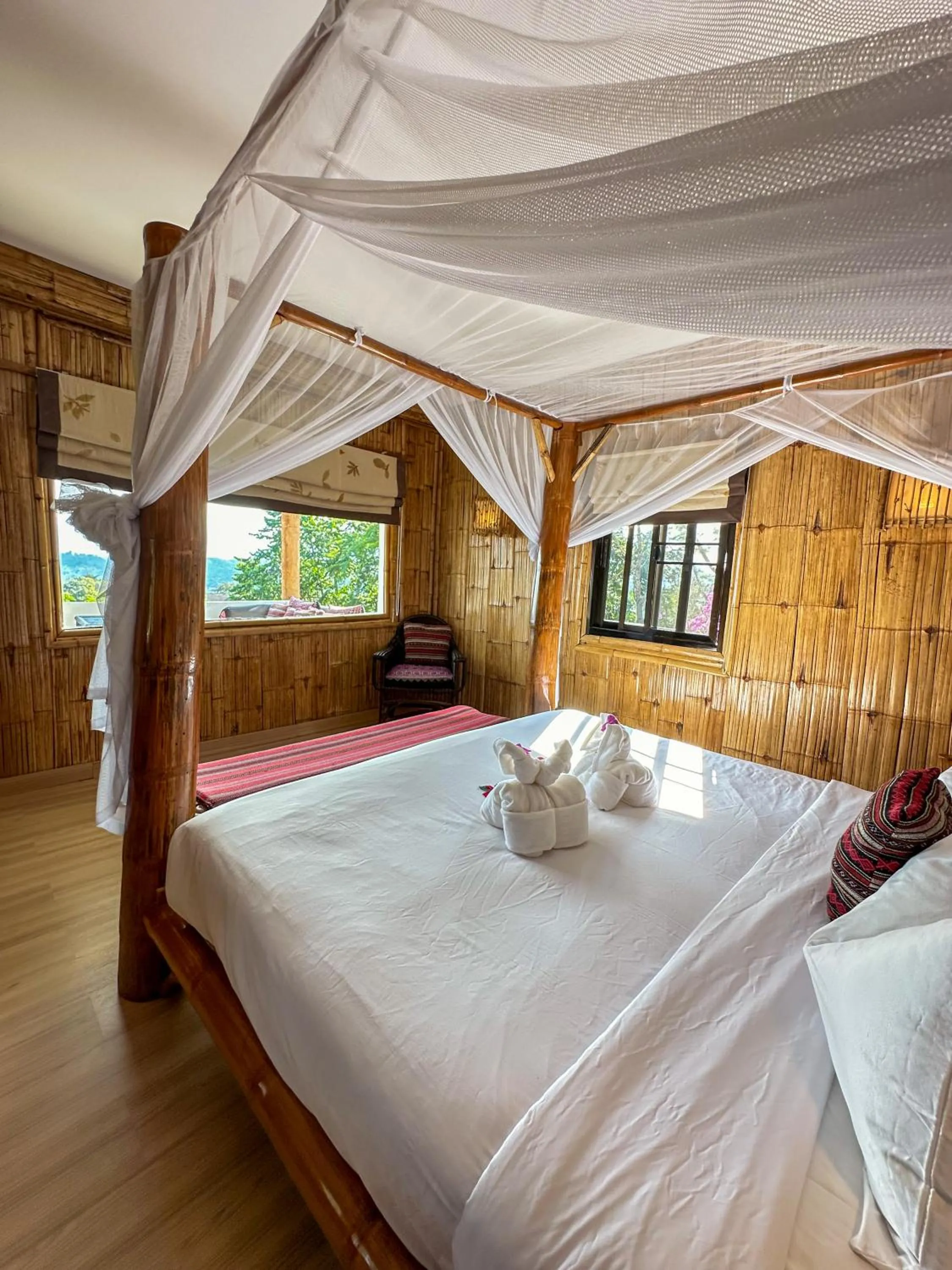 Bedroom, Bed in Phu Chaisai Chiang Rai Mountain Resort