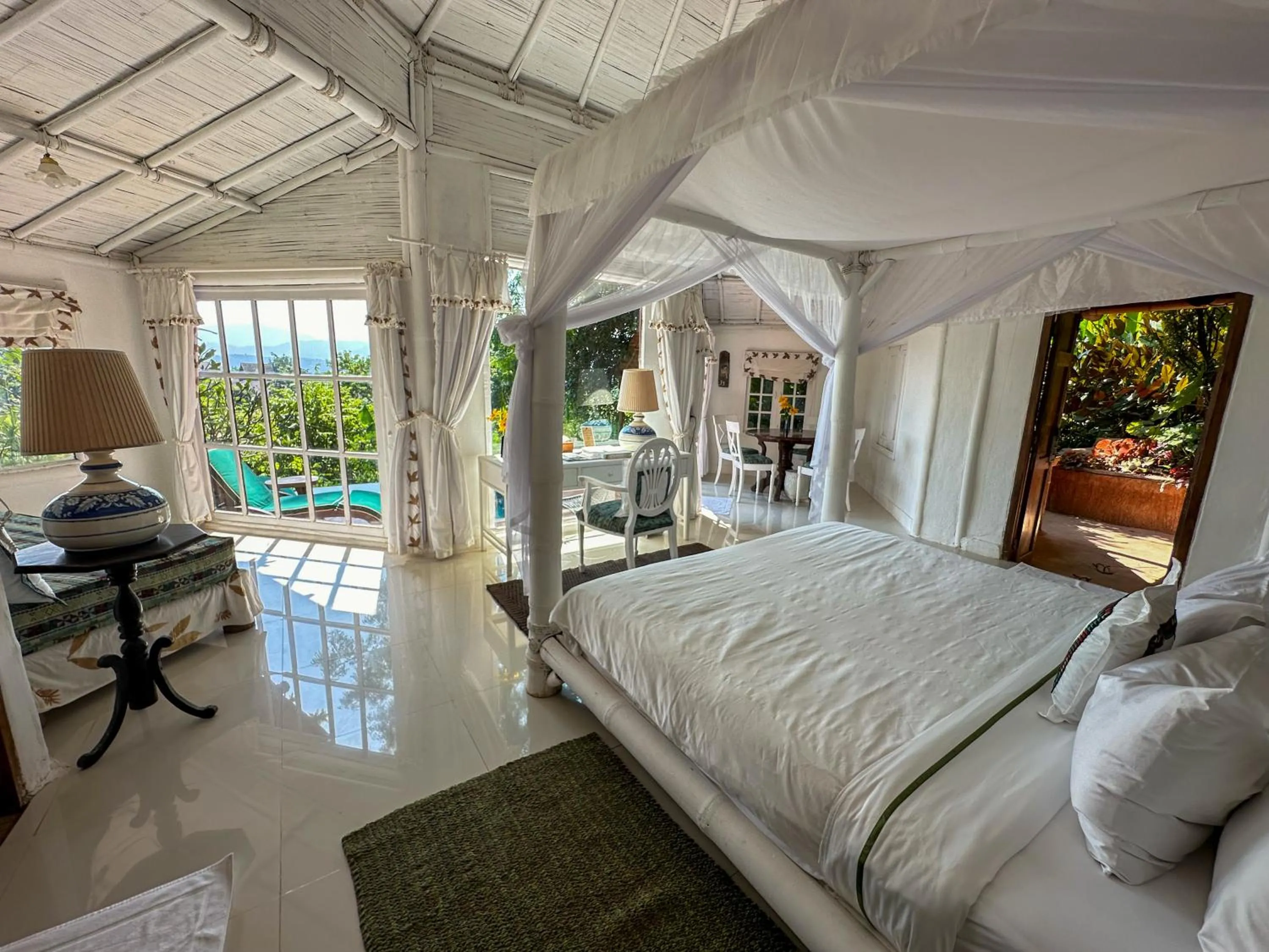 Balcony/Terrace, Bed in Phu Chaisai Chiang Rai Mountain Resort