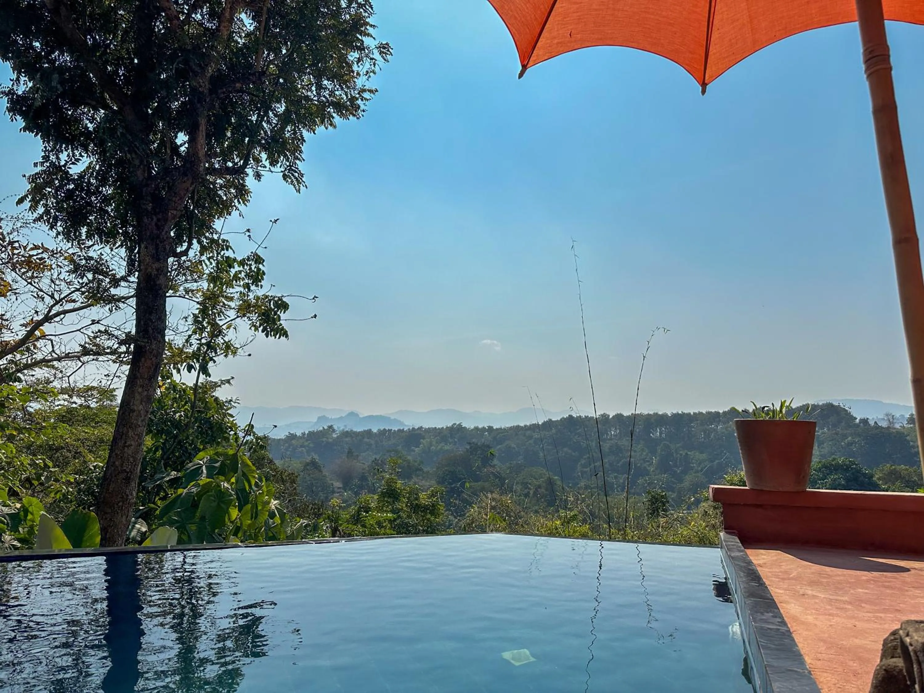 Day in Phu Chaisai Chiang Rai Mountain Resort