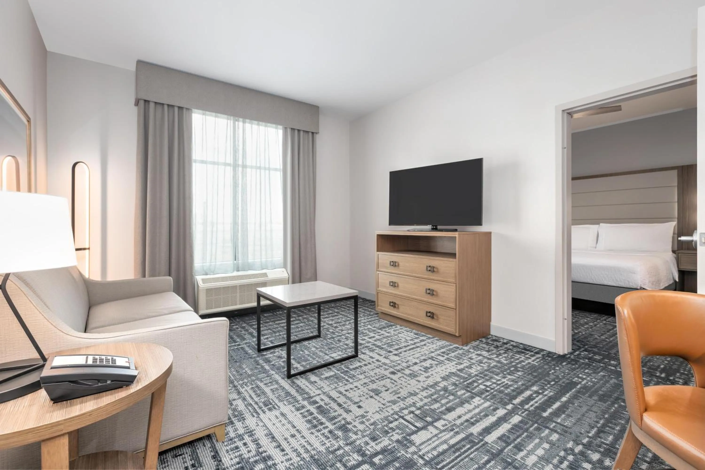 Living room, Bed in Homewood Suites By Hilton Houston Memorial