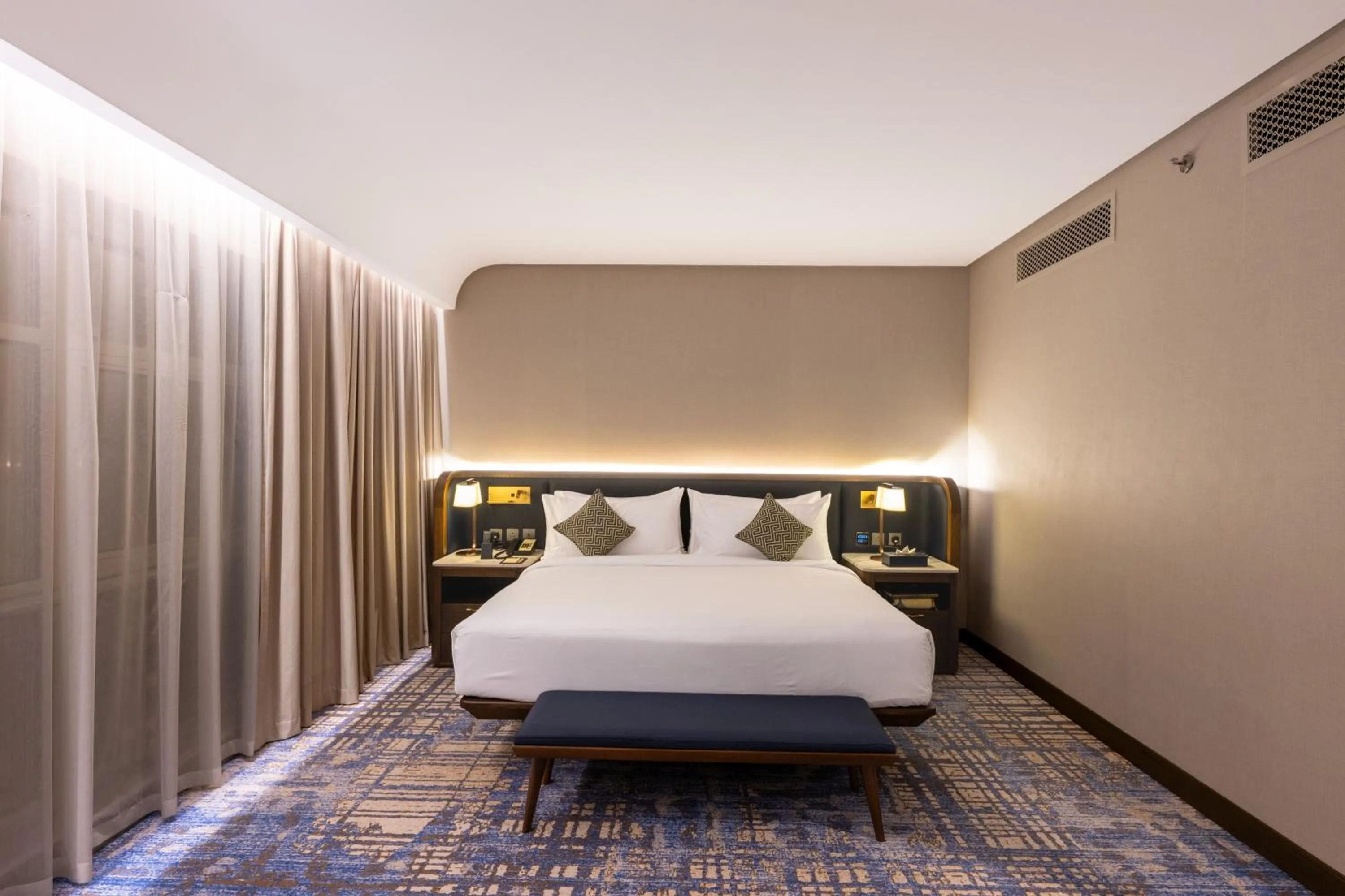 Bed in MADEN Al Rawda مادن الروضة