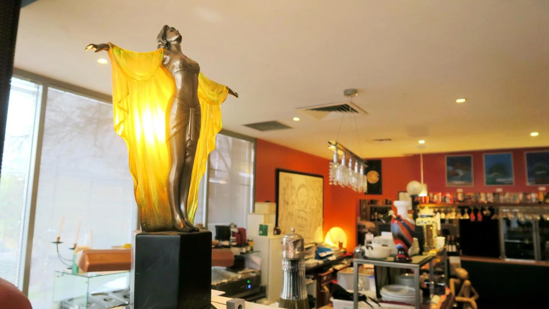 Restaurant/places to eat in New Norfolk Junction Motel