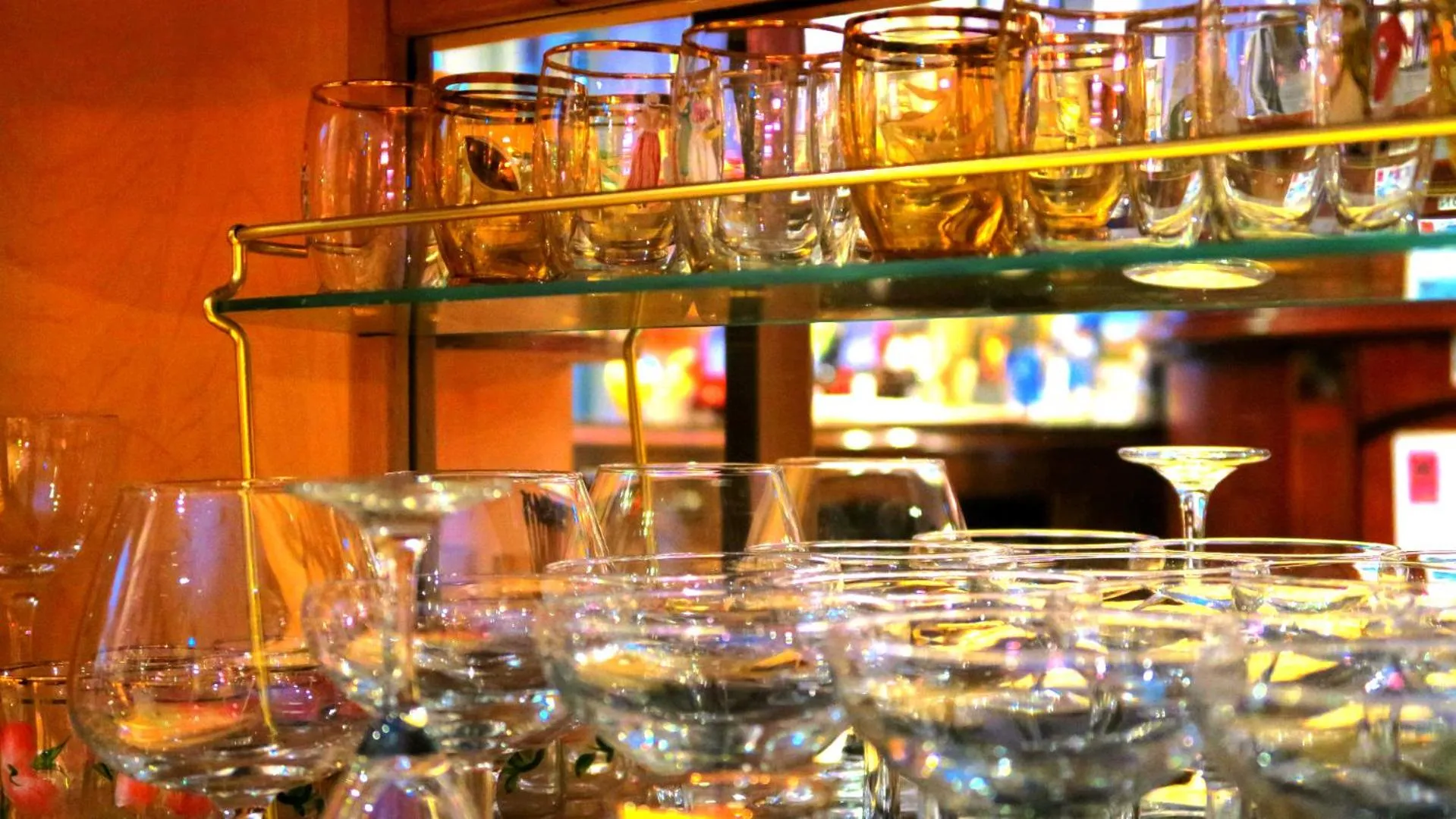 Decorative detail in New Norfolk Junction Motel