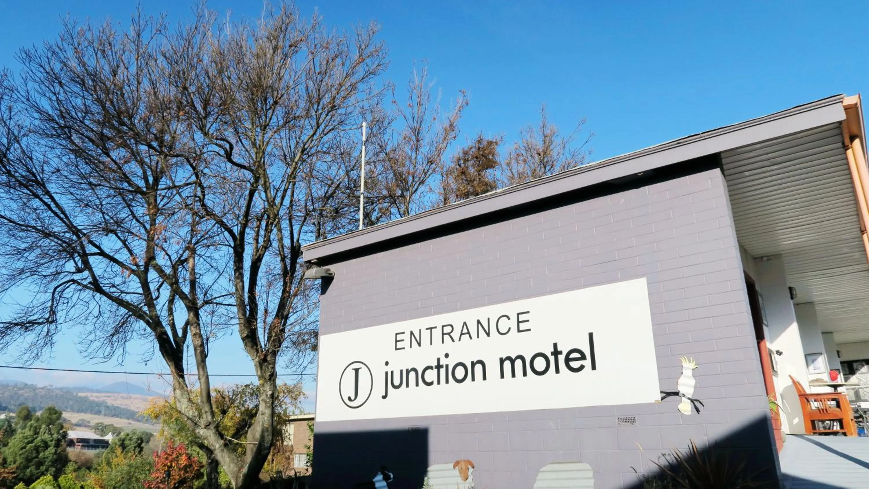 Facade/entrance in New Norfolk Junction Motel