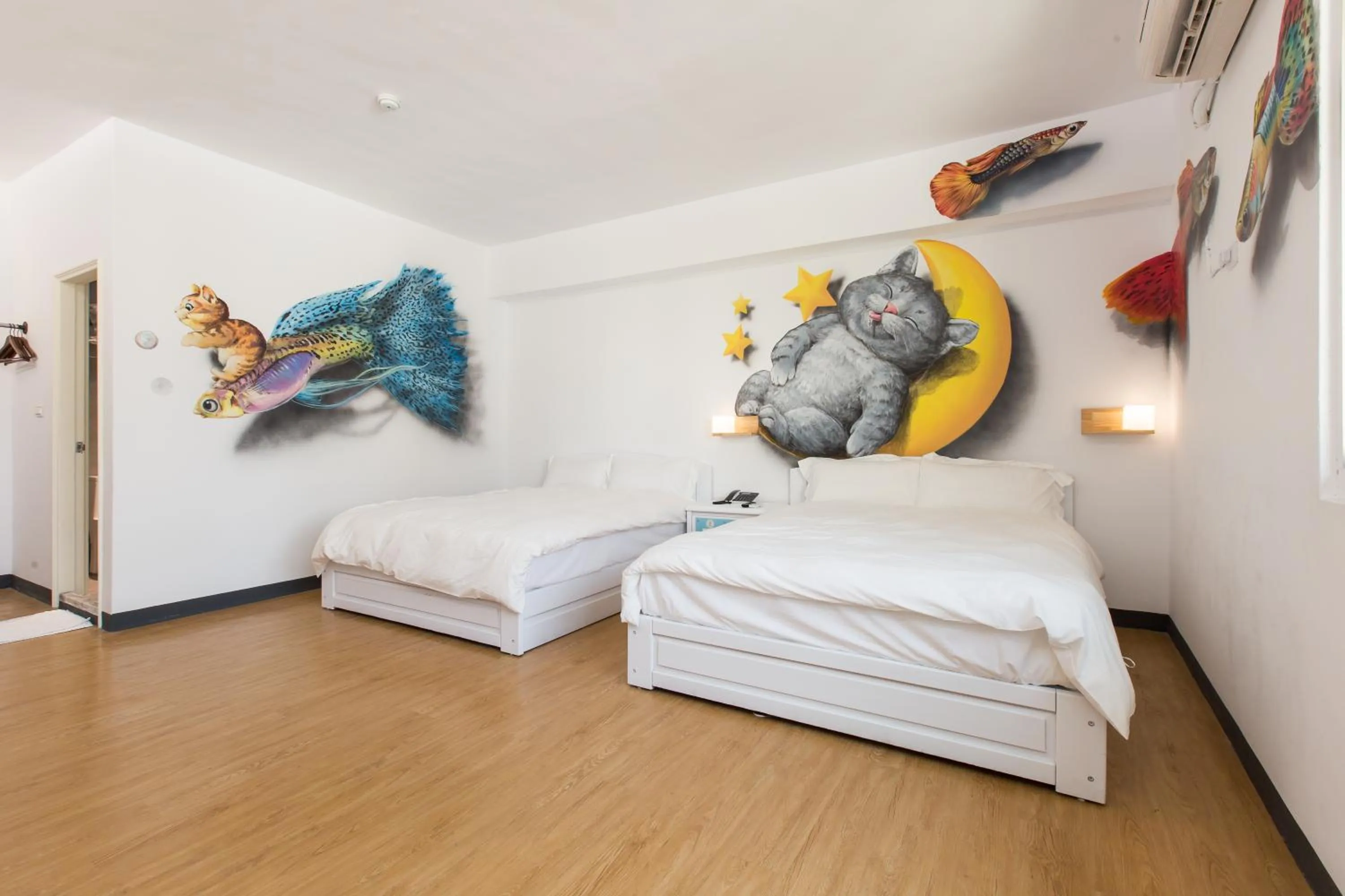 Photo of the whole room, Bed in Traveller Inn - Mido Hotel