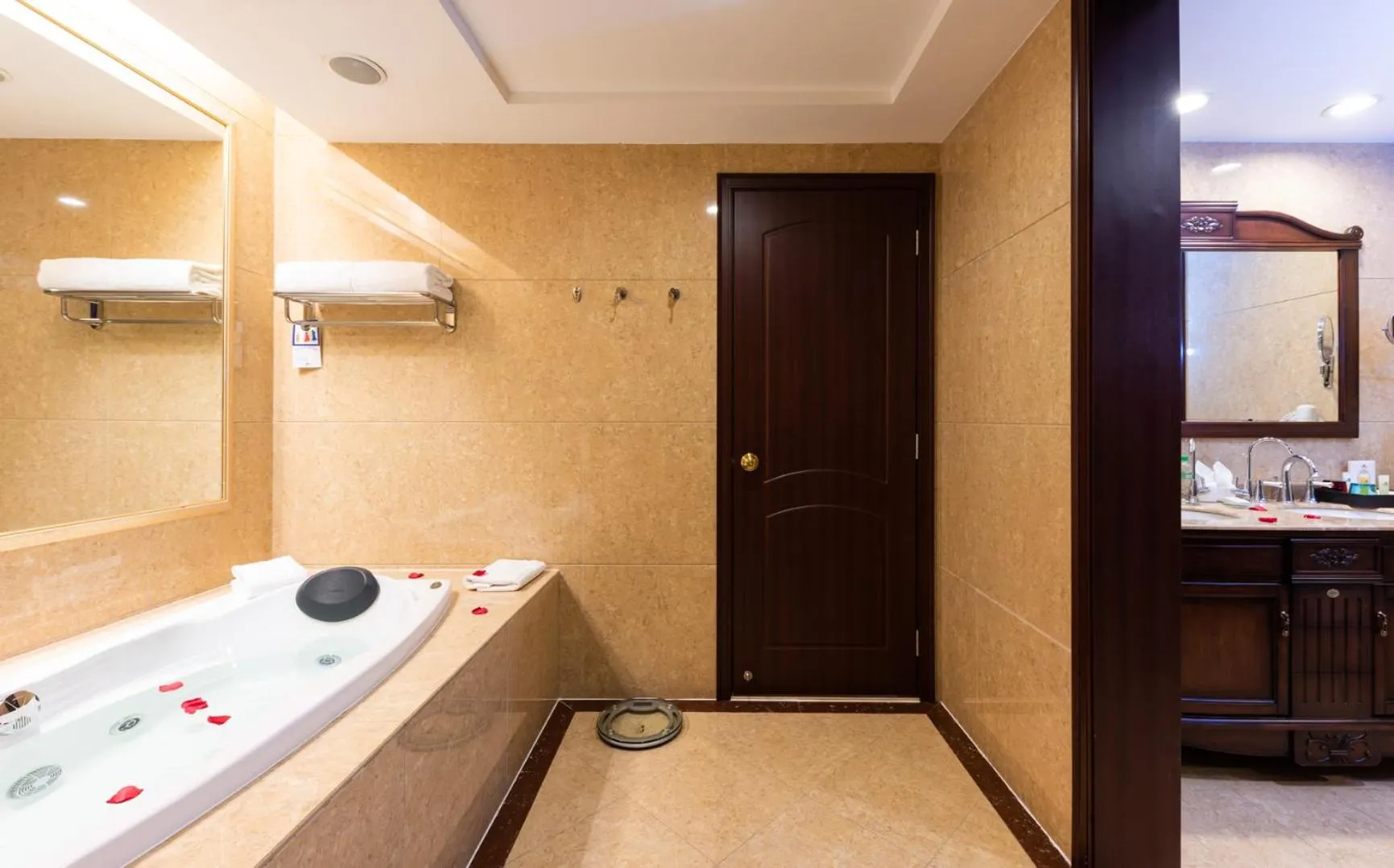 Country Garden Phoenix Hotels Shenyang Yuhong