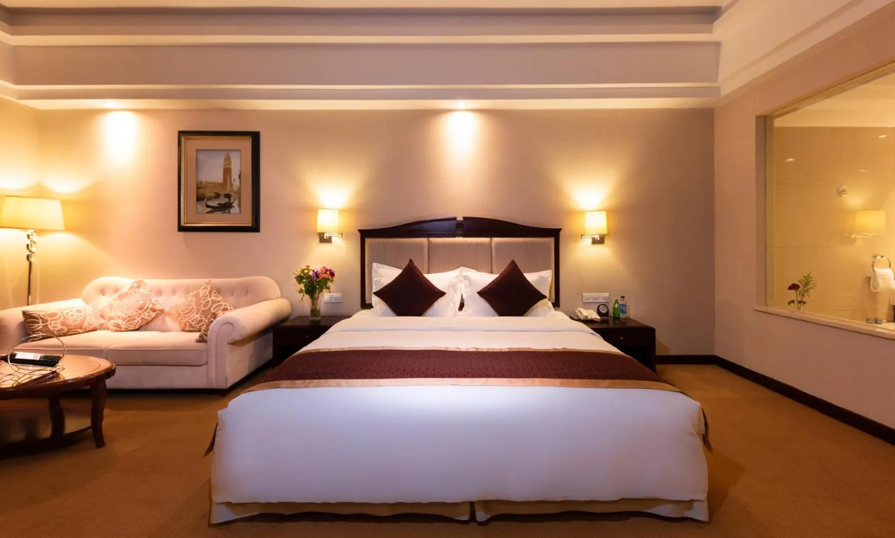 Bed in Country Garden Phoenix Hotels Shenyang Yuhong