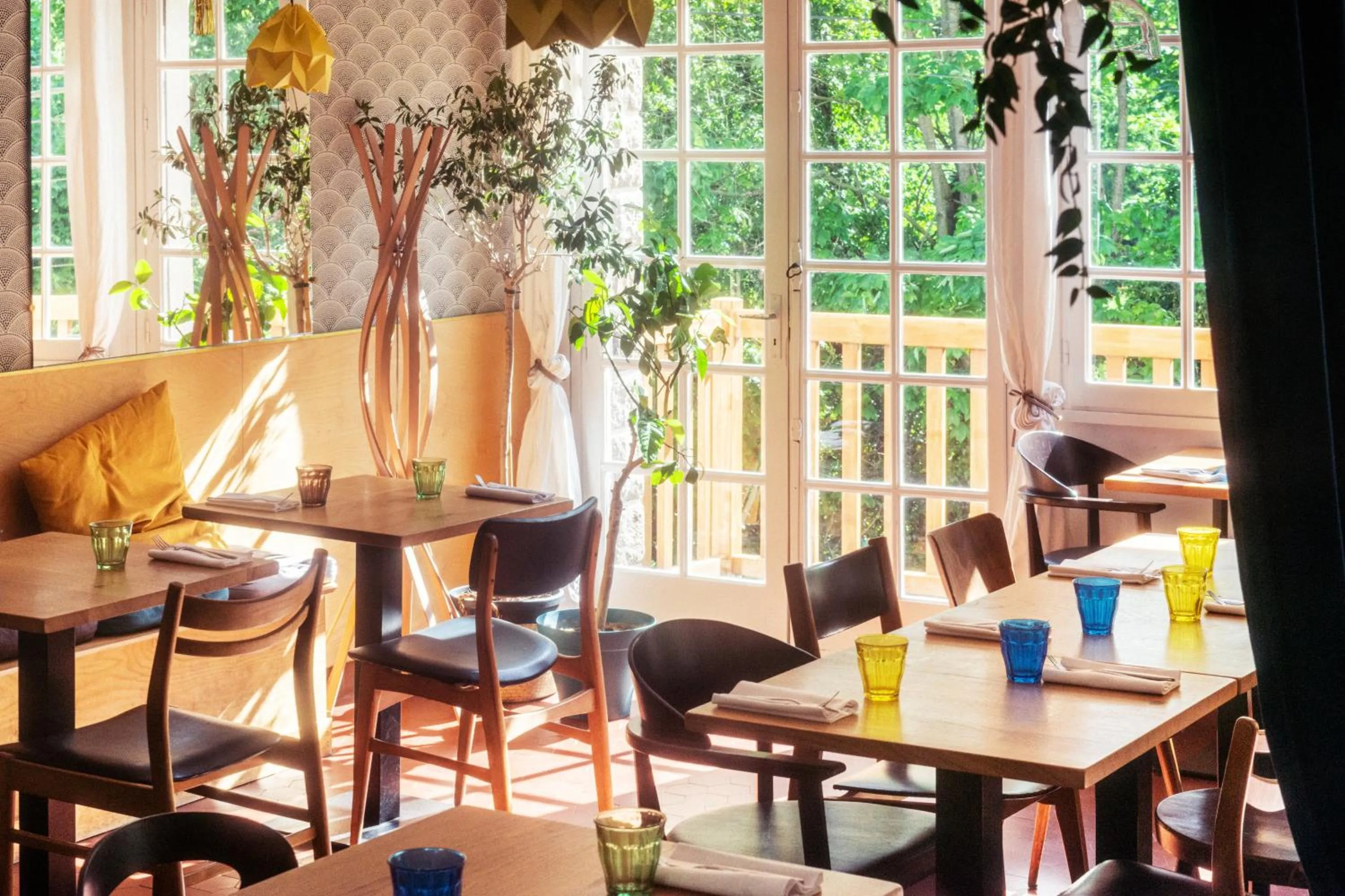 Dining area in La Cascade