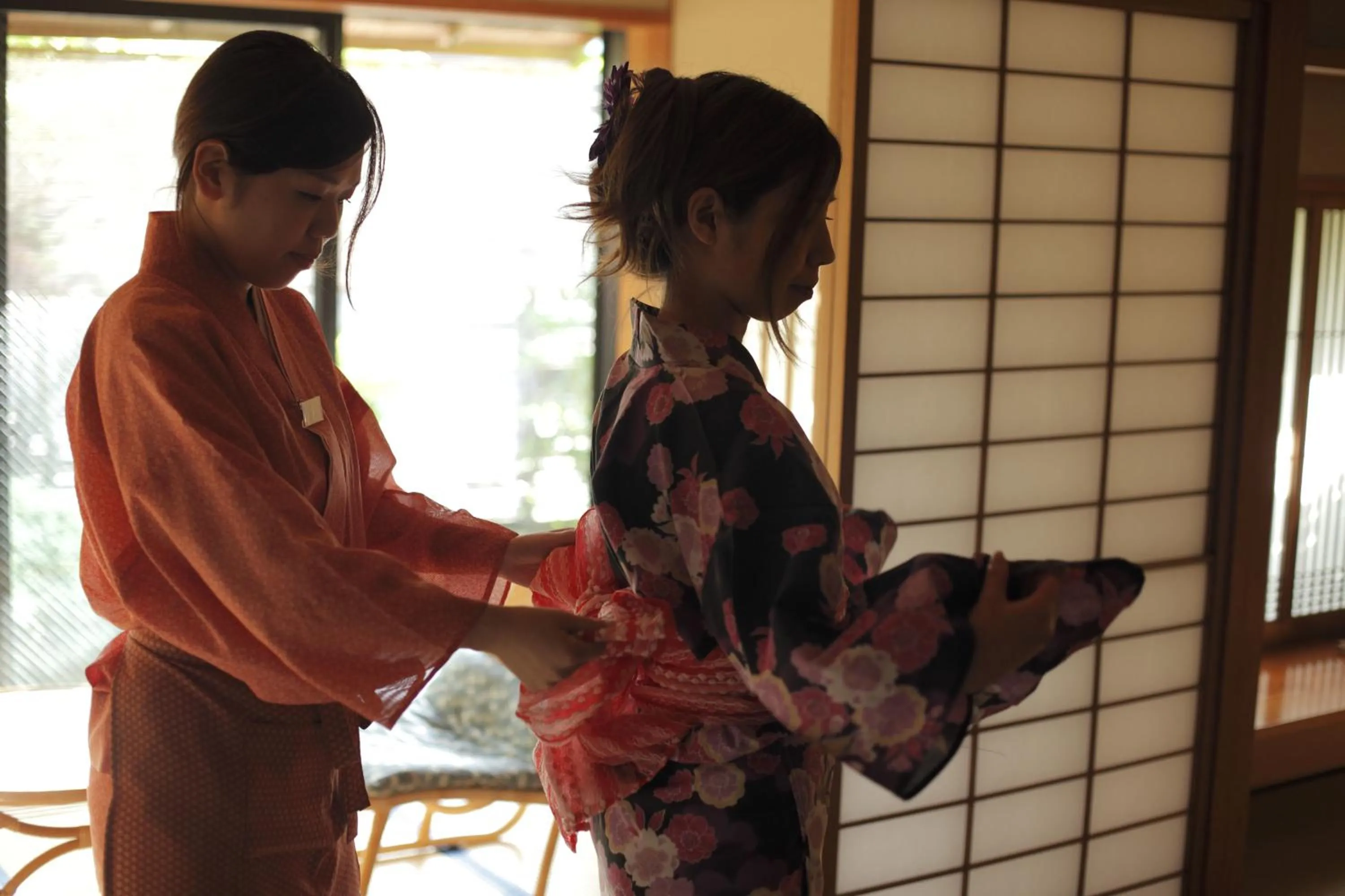 Staff in Onishiya Suishoen