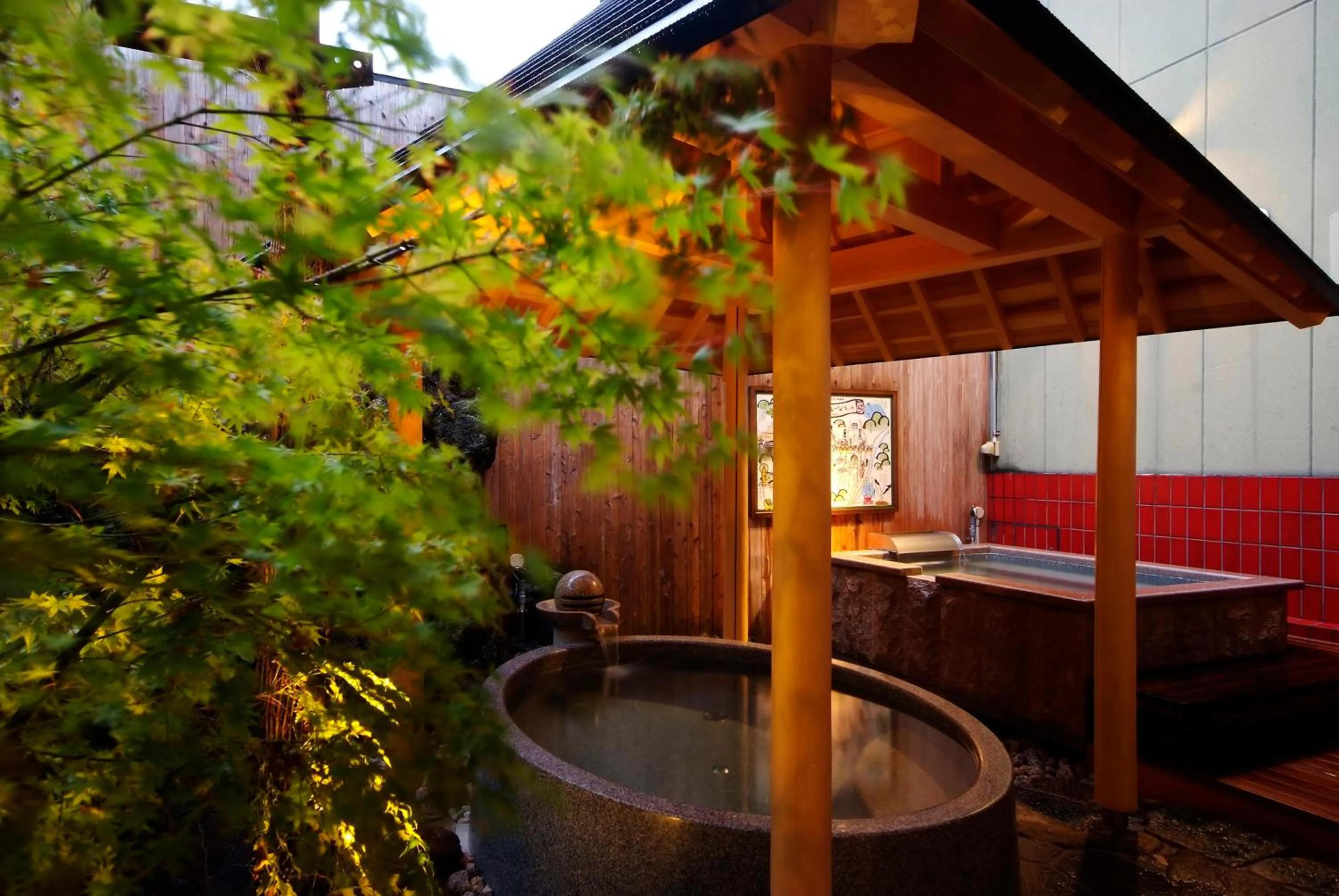 Hot Spring Bath in Onishiya Suishoen