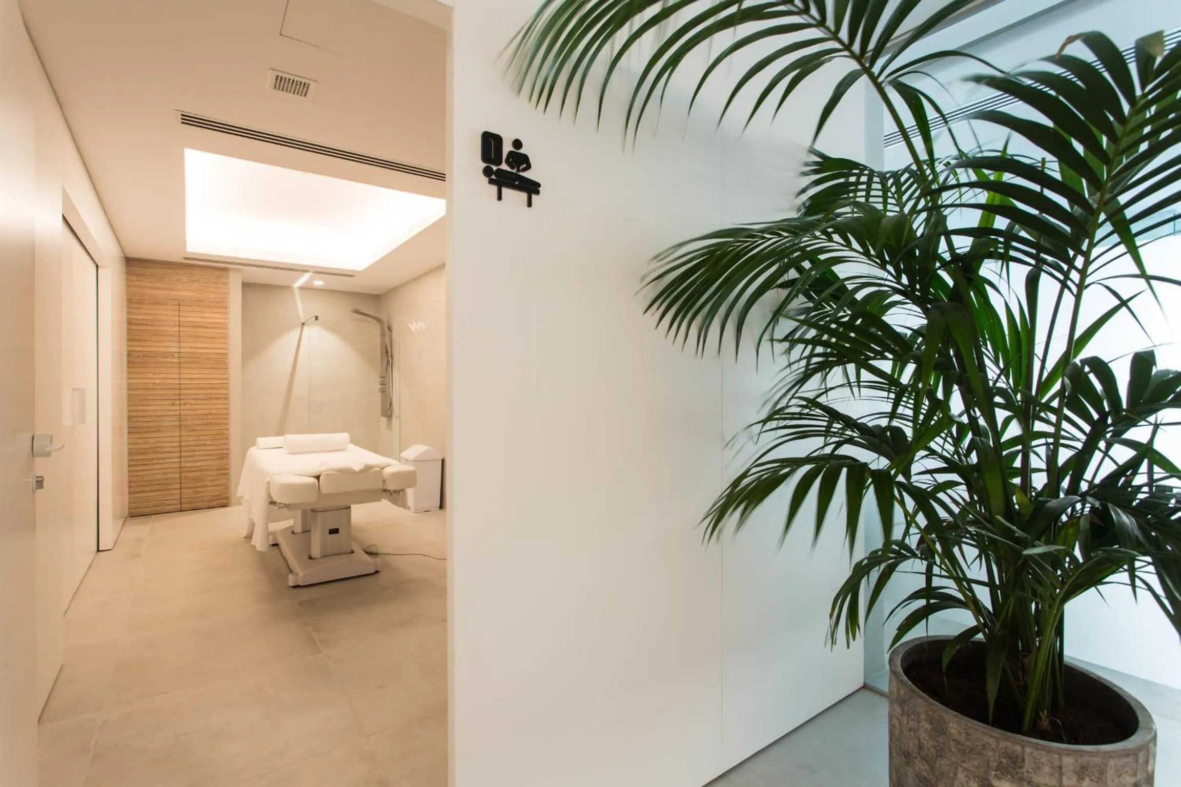 Massage in Sa Pedrera Suites & Spa