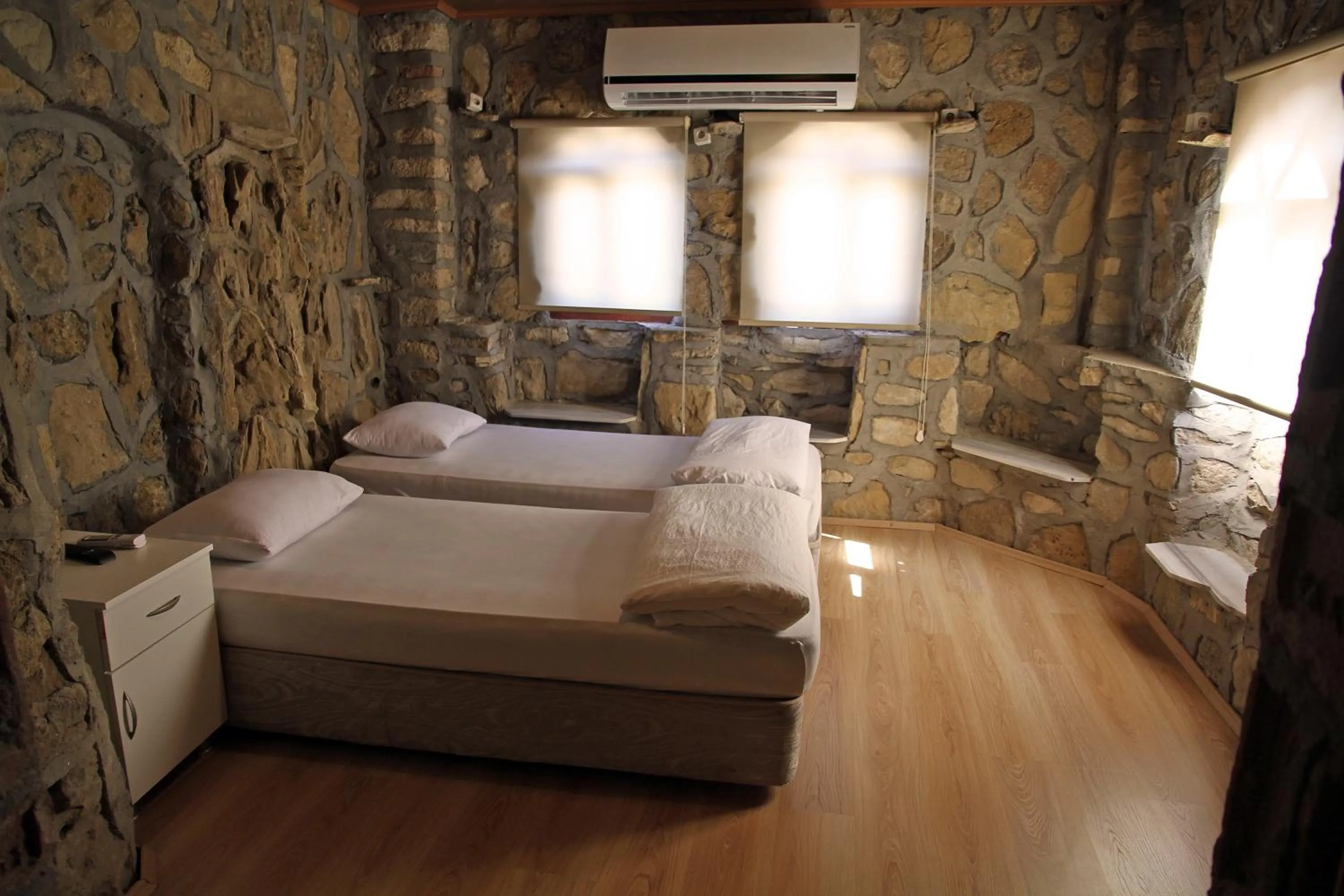 Photo of the whole room in Aqua Boss Hotel