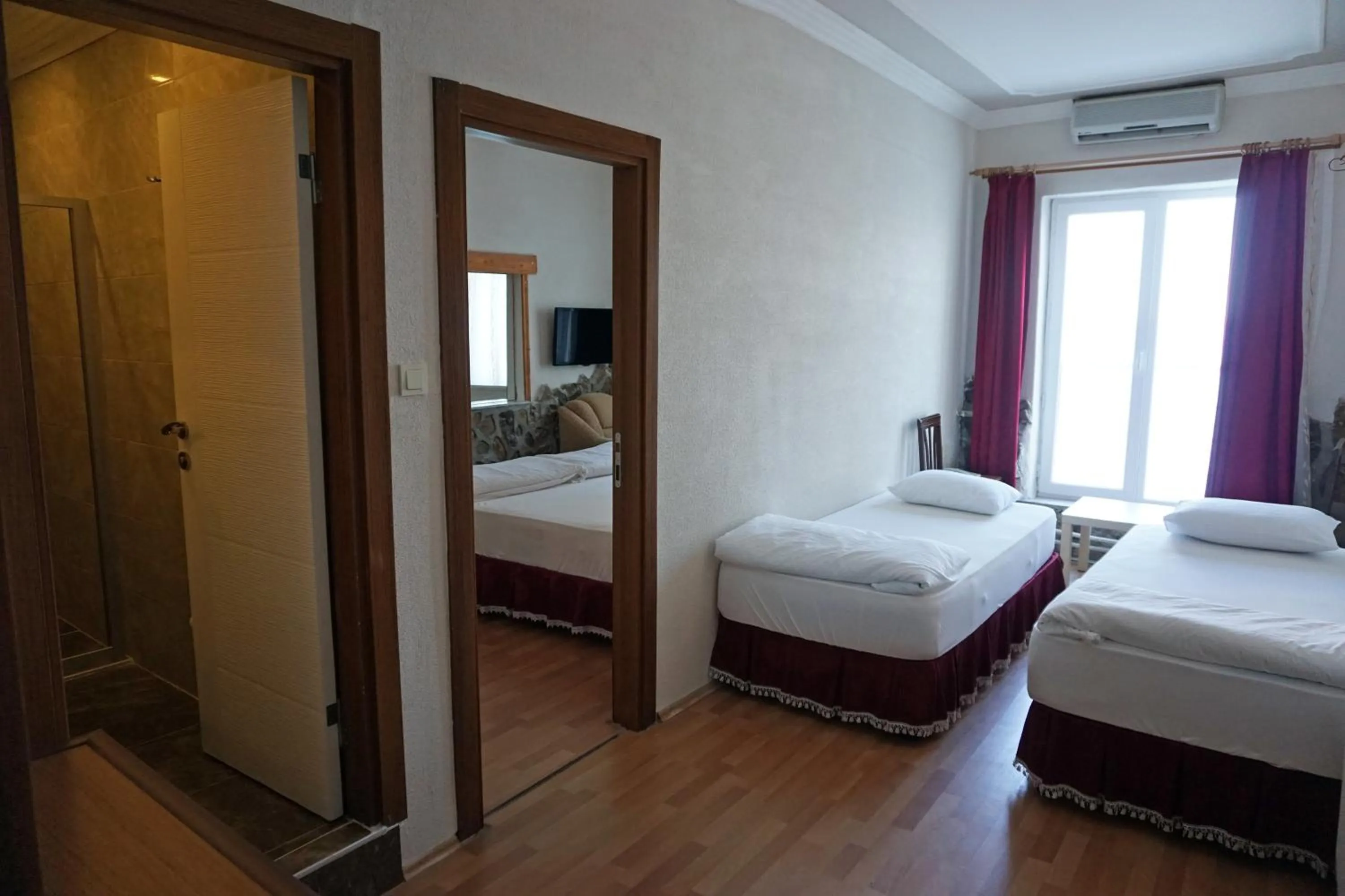 Coffee/tea facilities in Aqua Boss Hotel