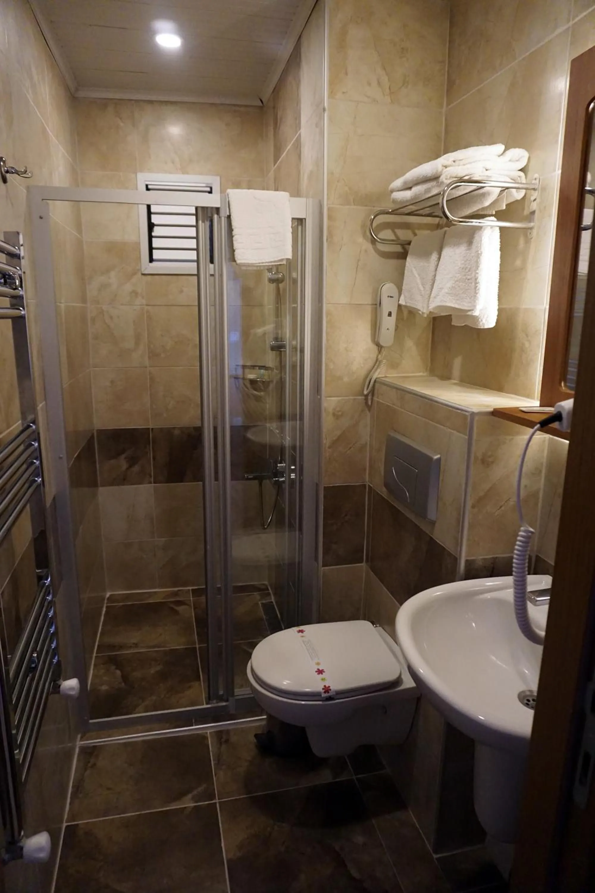 Shower in Aqua Boss Hotel