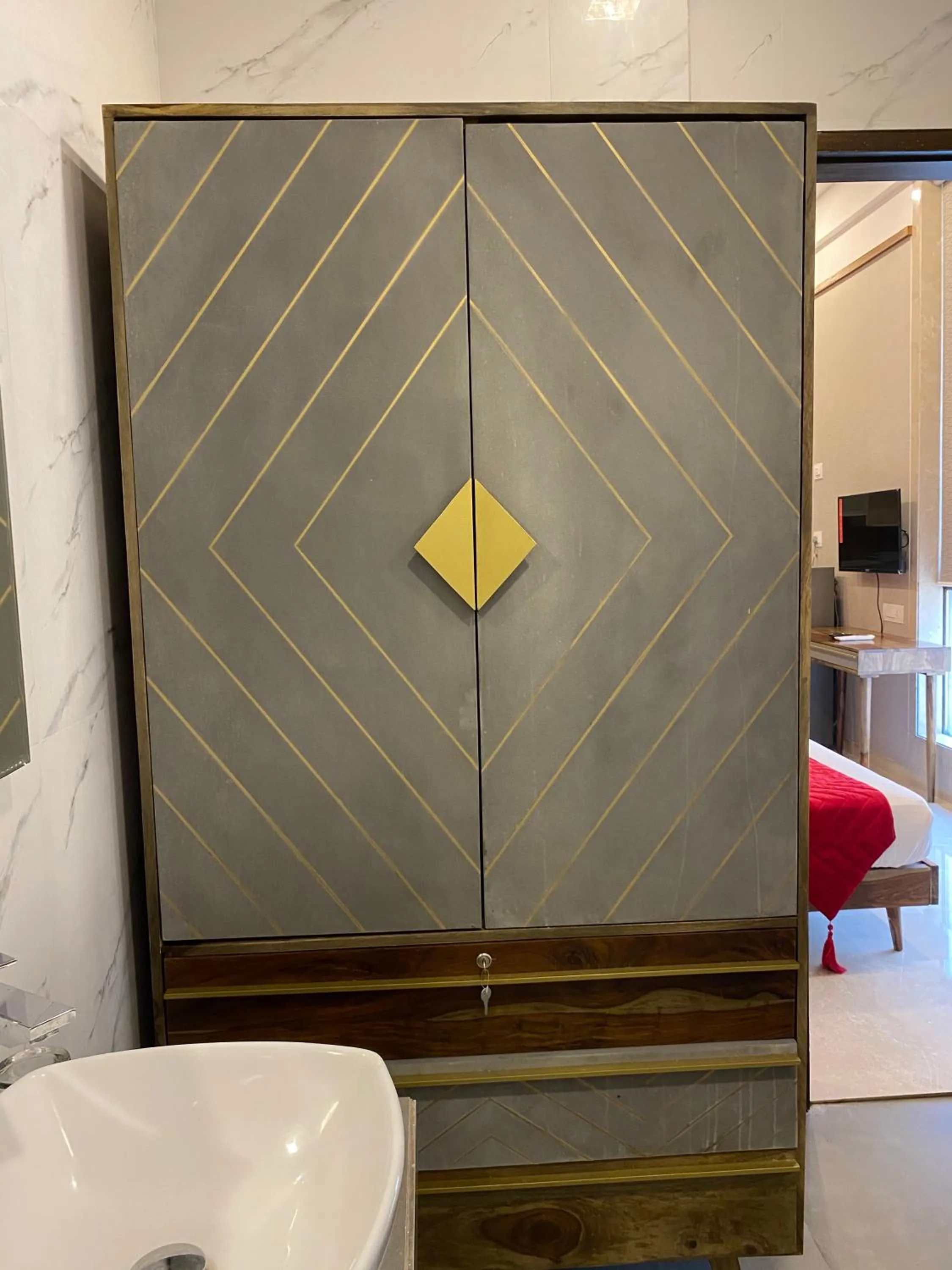 Shower in Theory9 Premium Service Apartments Khar