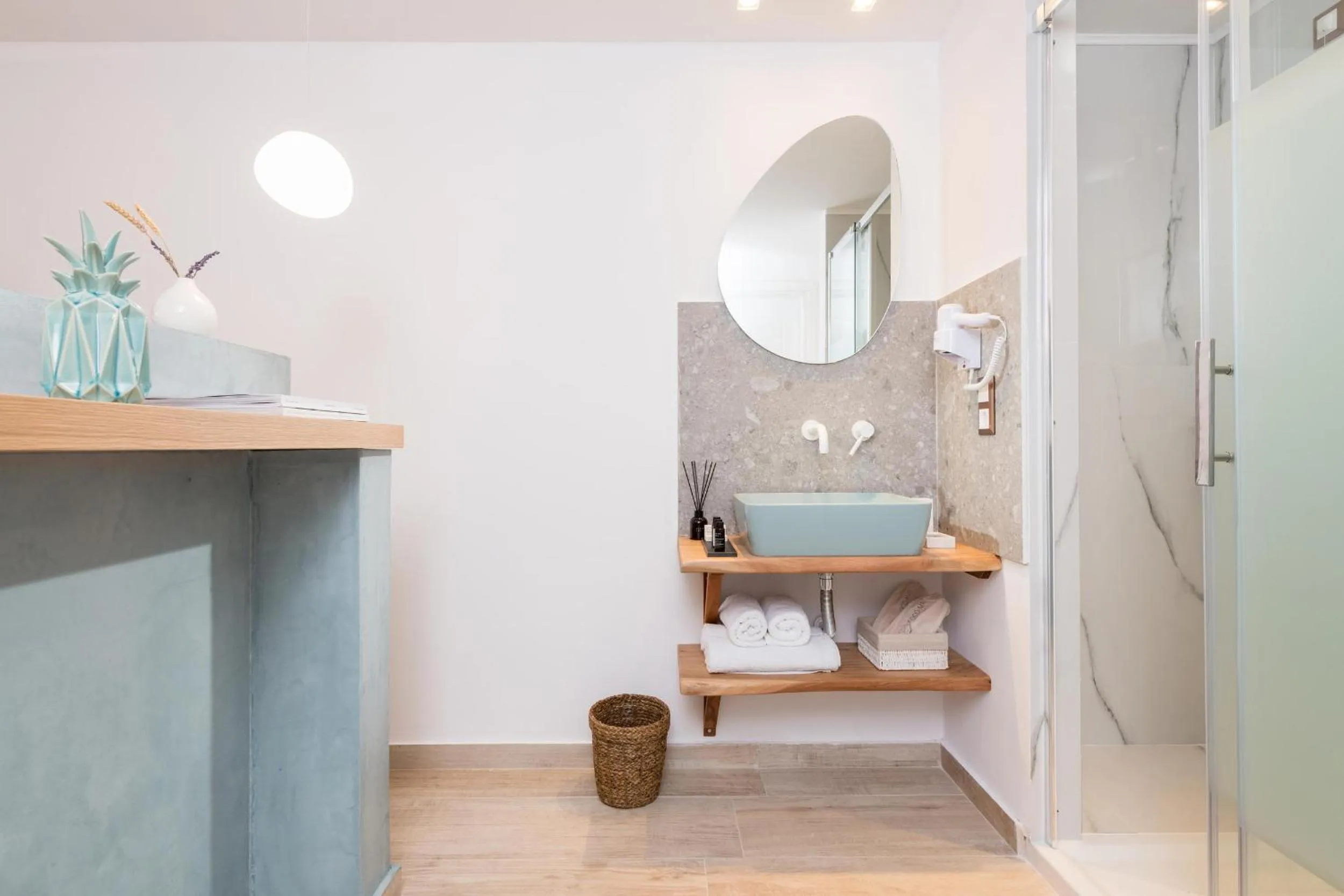 Bathroom in Hotel Villa Natassa