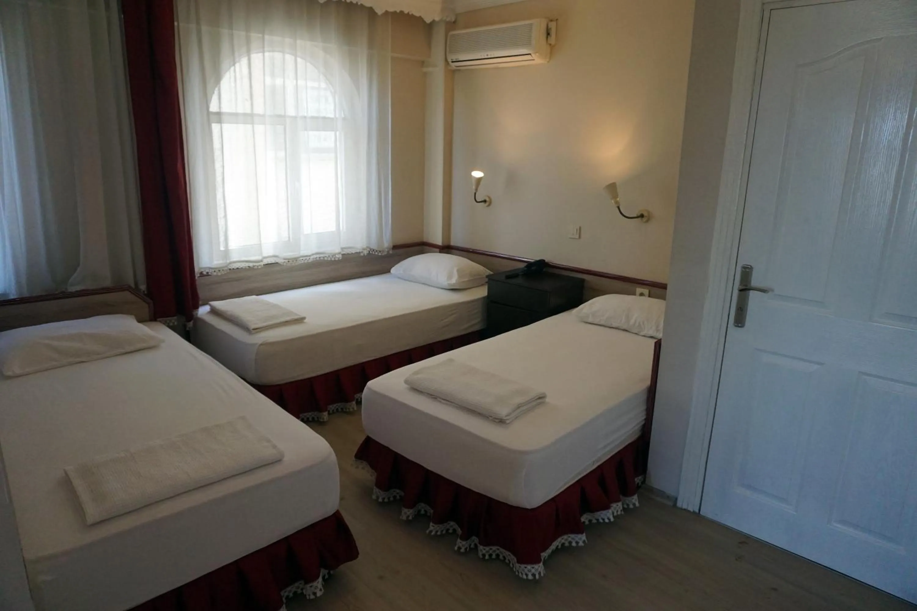 TV and multimedia in Boss Hotel