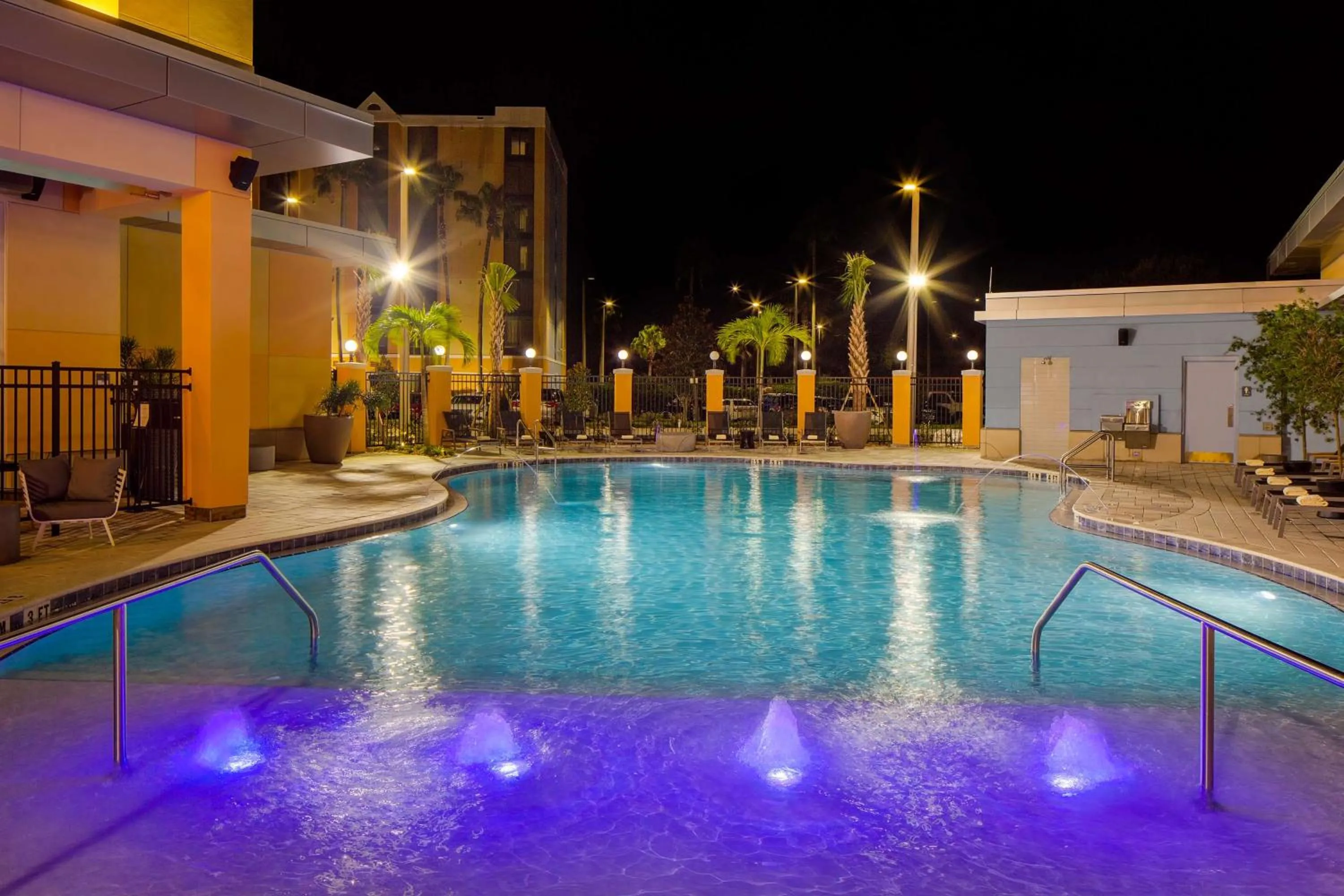 Swimming pool in Hyatt House across from Universal Orlando Resort