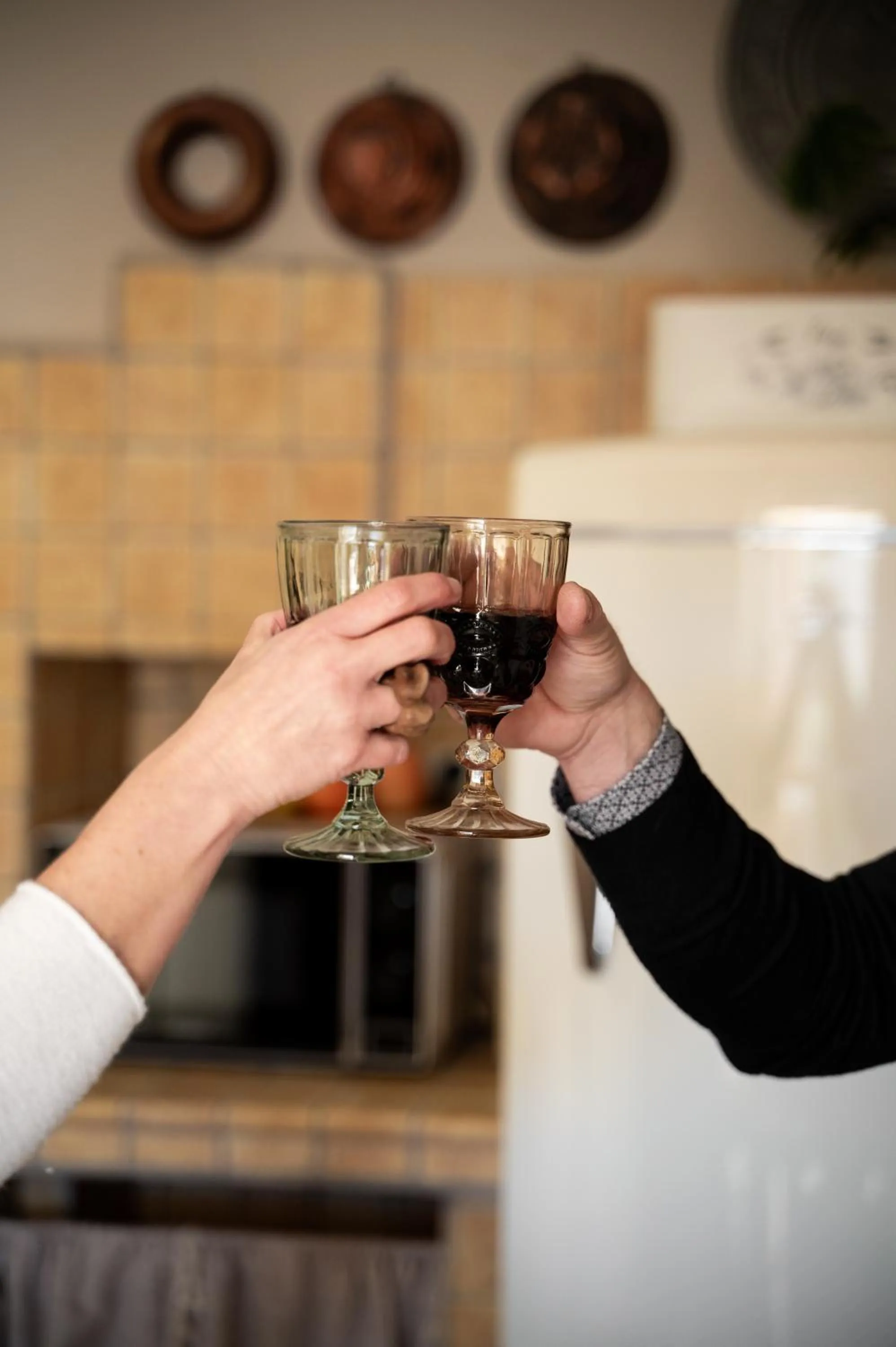 kitchen in Baita Naturas con piscina idromassaggio calda, privata e gratuita