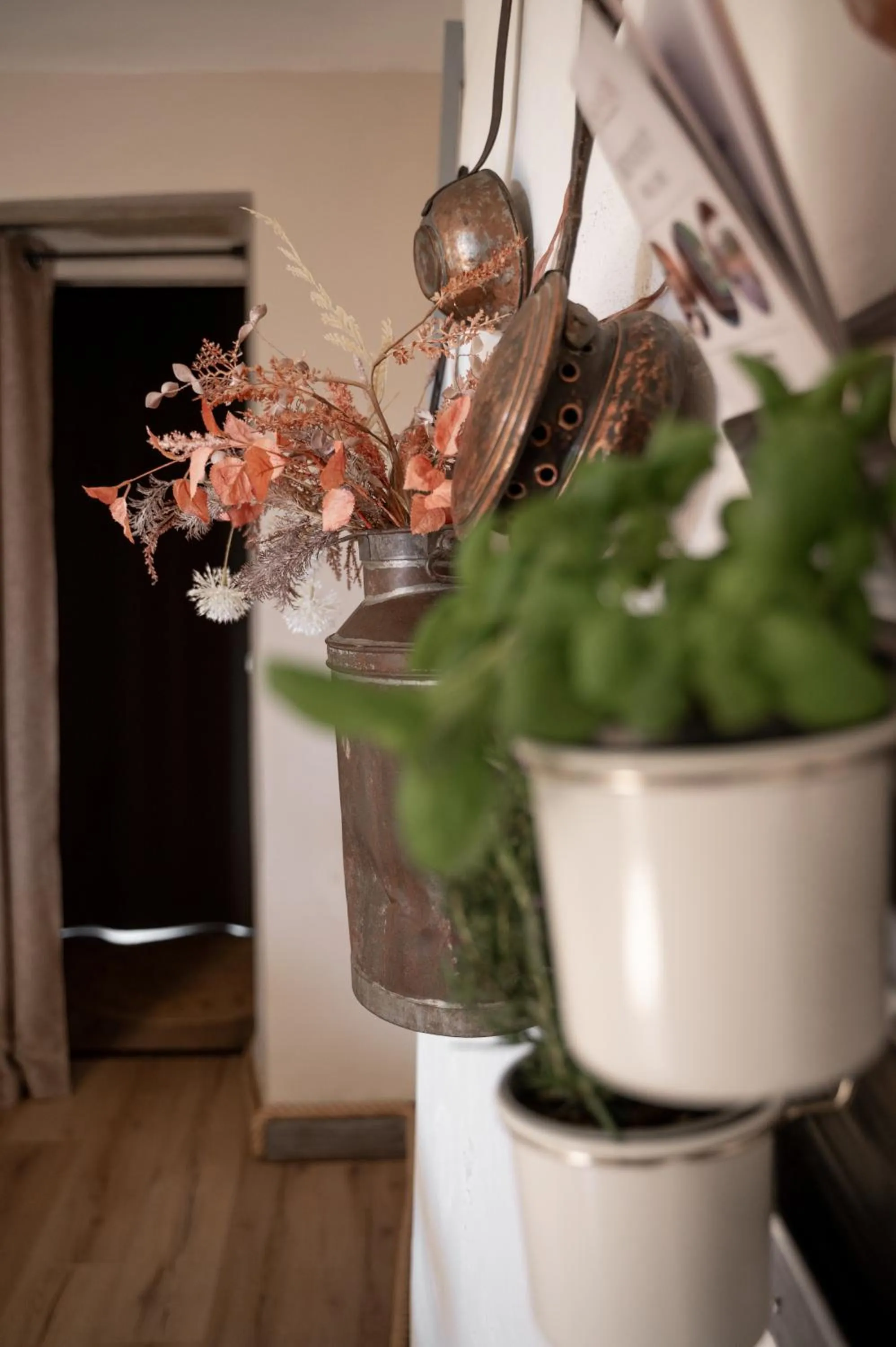 kitchen in Baita Naturas con piscina idromassaggio calda, privata e gratuita