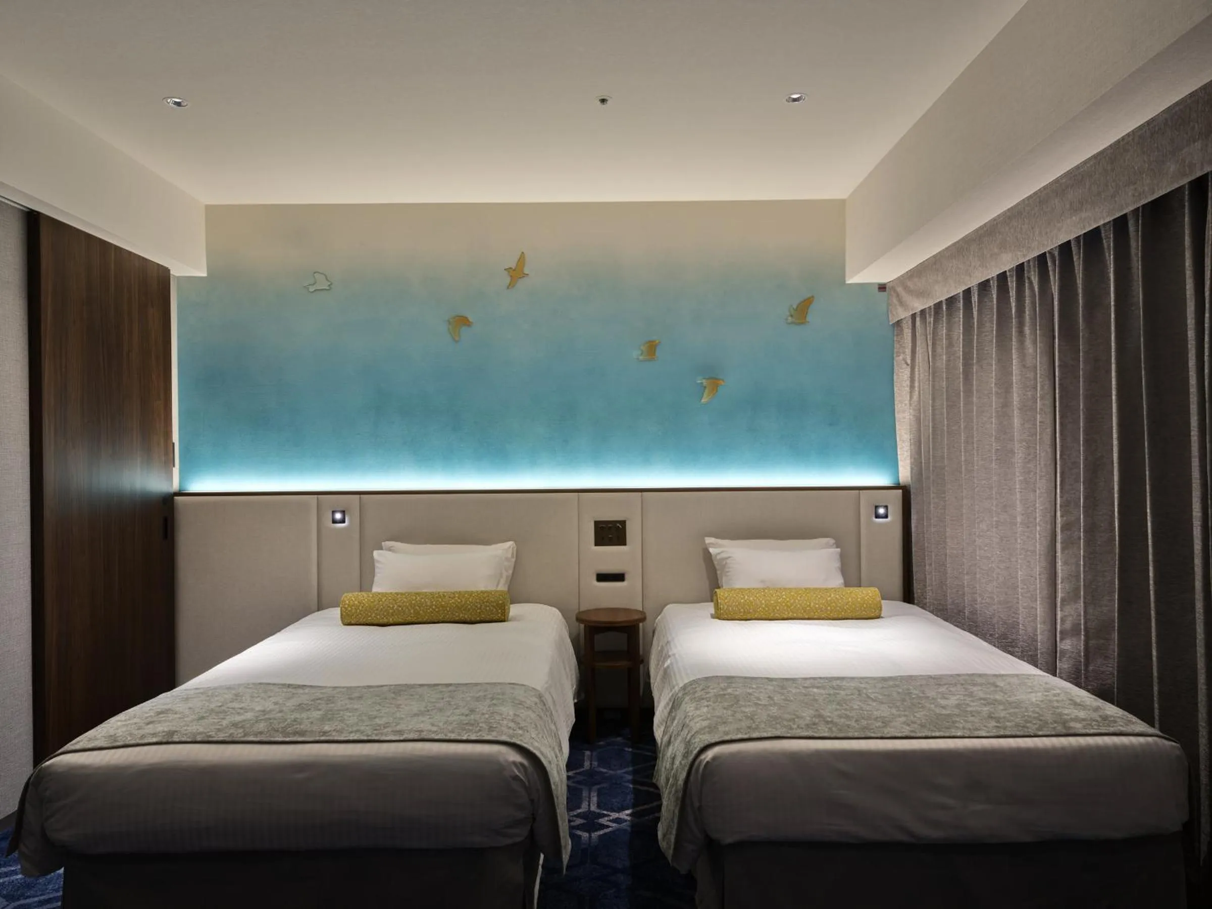 Photo of the whole room, Bed in Hotel Nikko Himeji