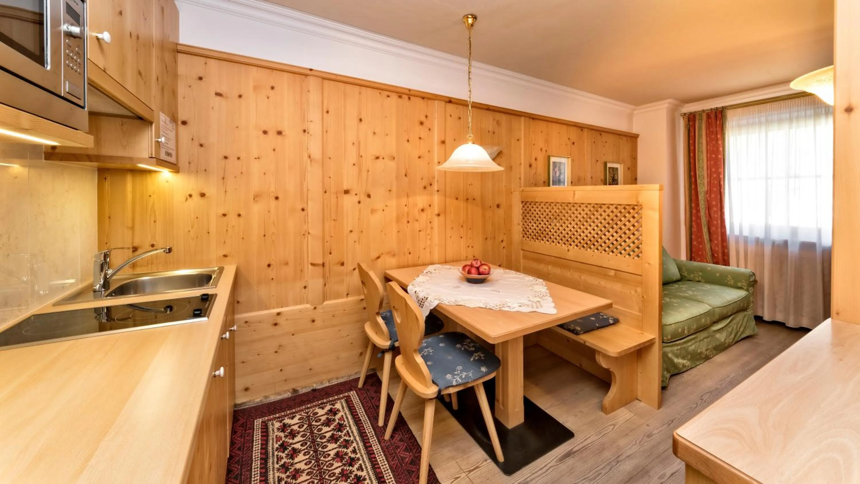 Kitchen or kitchenette, Bed in Residence Cesa Rives