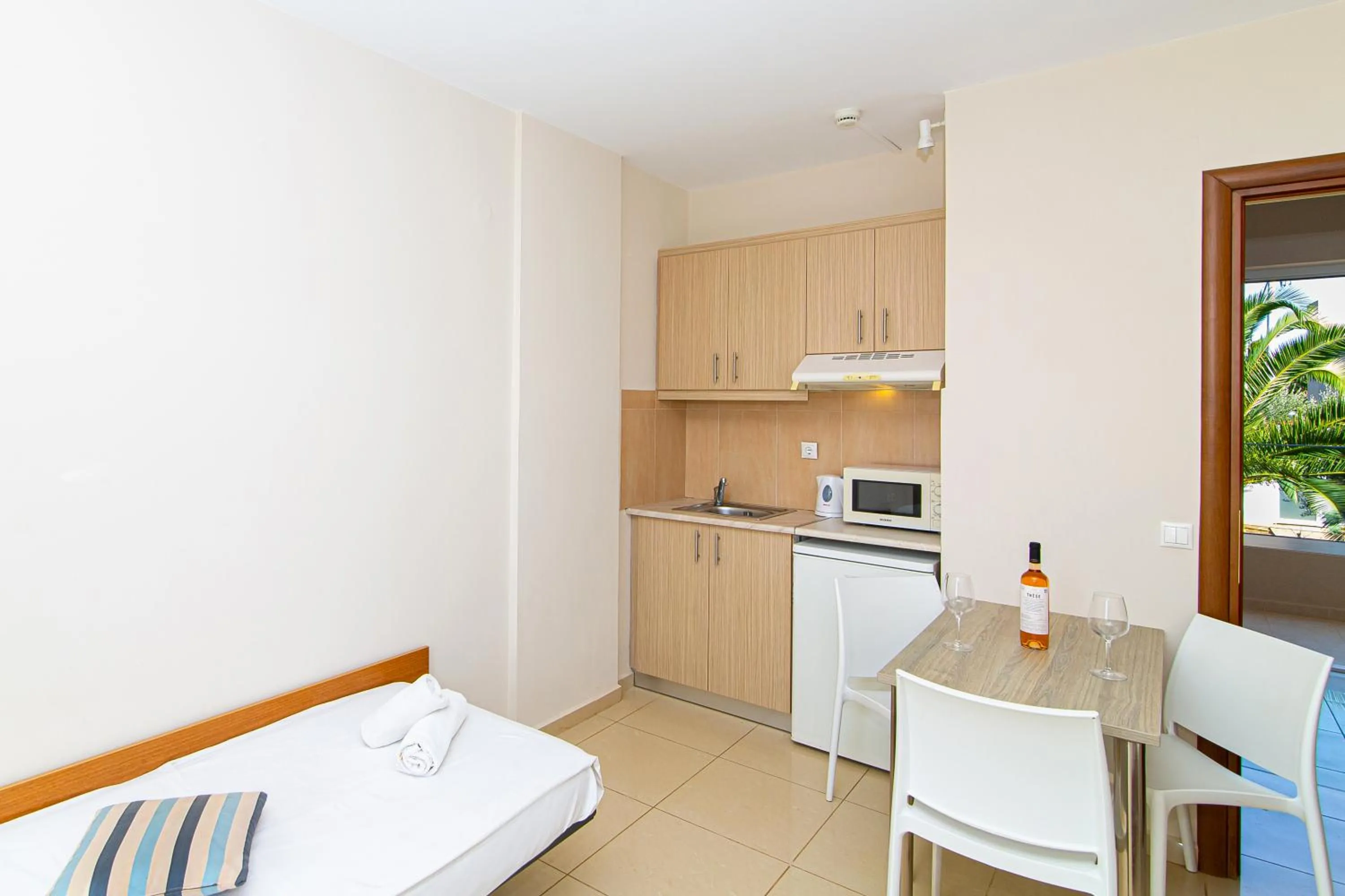 Kitchen or kitchenette in Theo Star Beach Hotel
