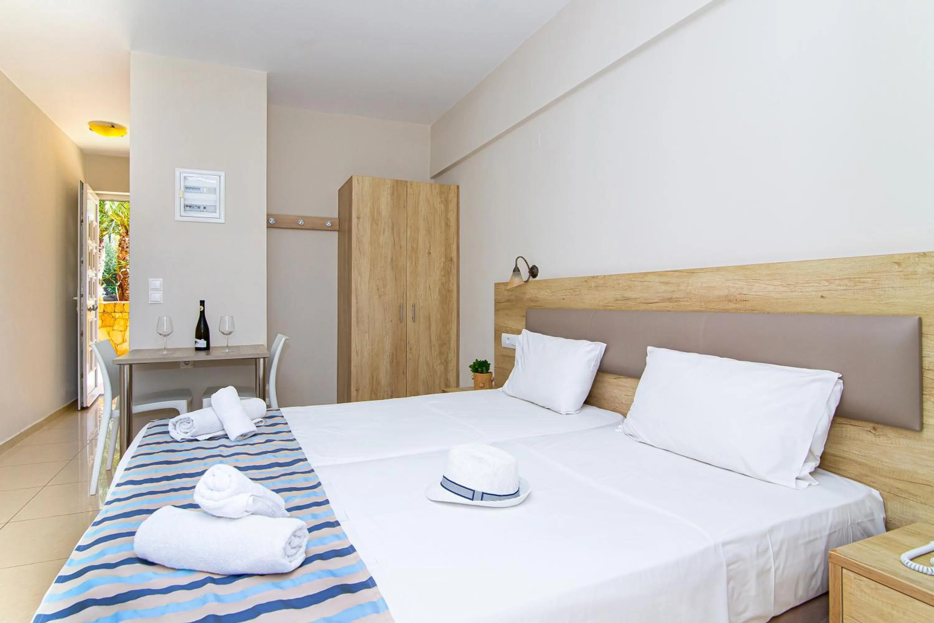 Bedroom, Bed in Theo Star Beach Hotel