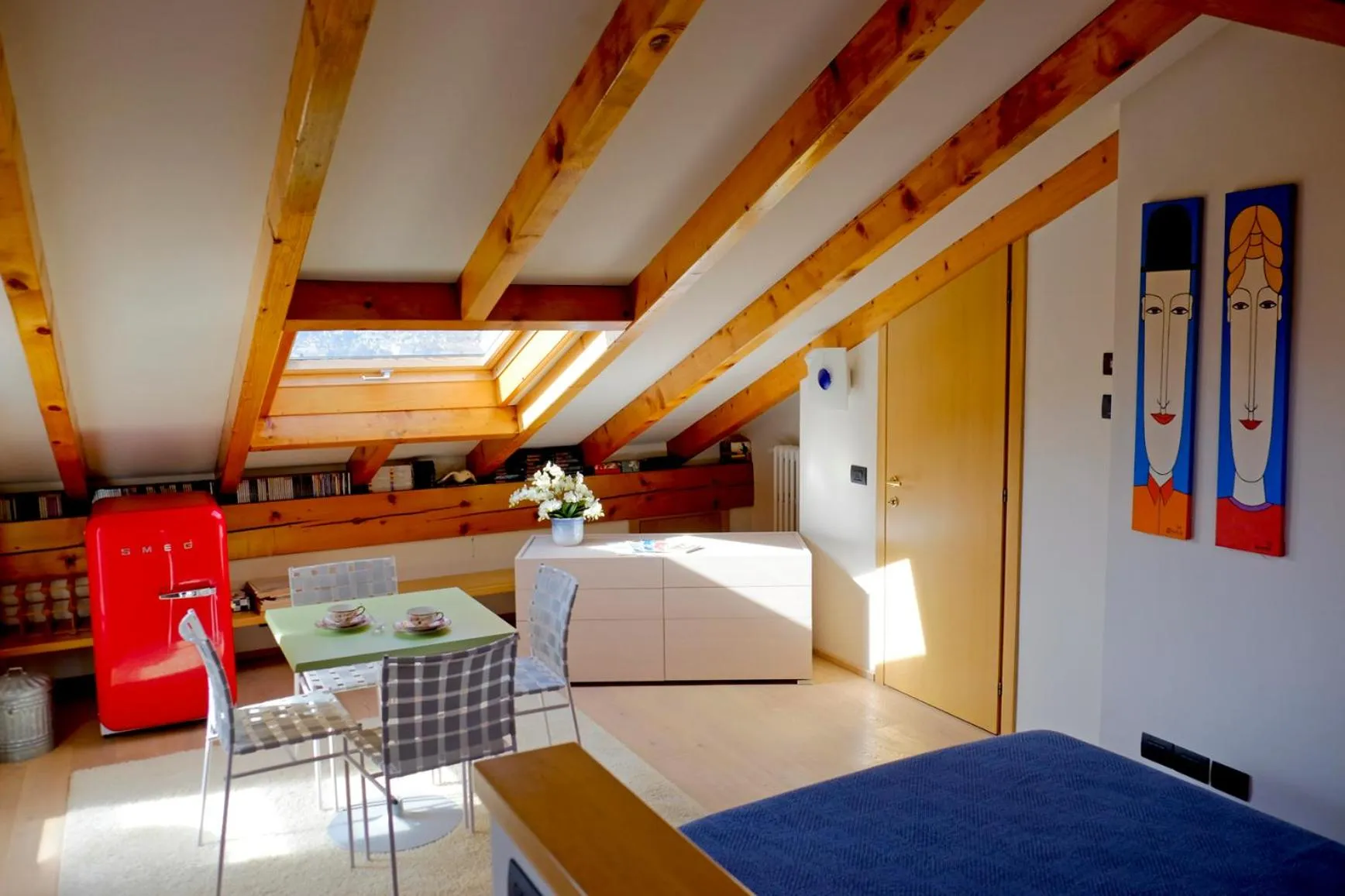 Dining area in Suite Ananda