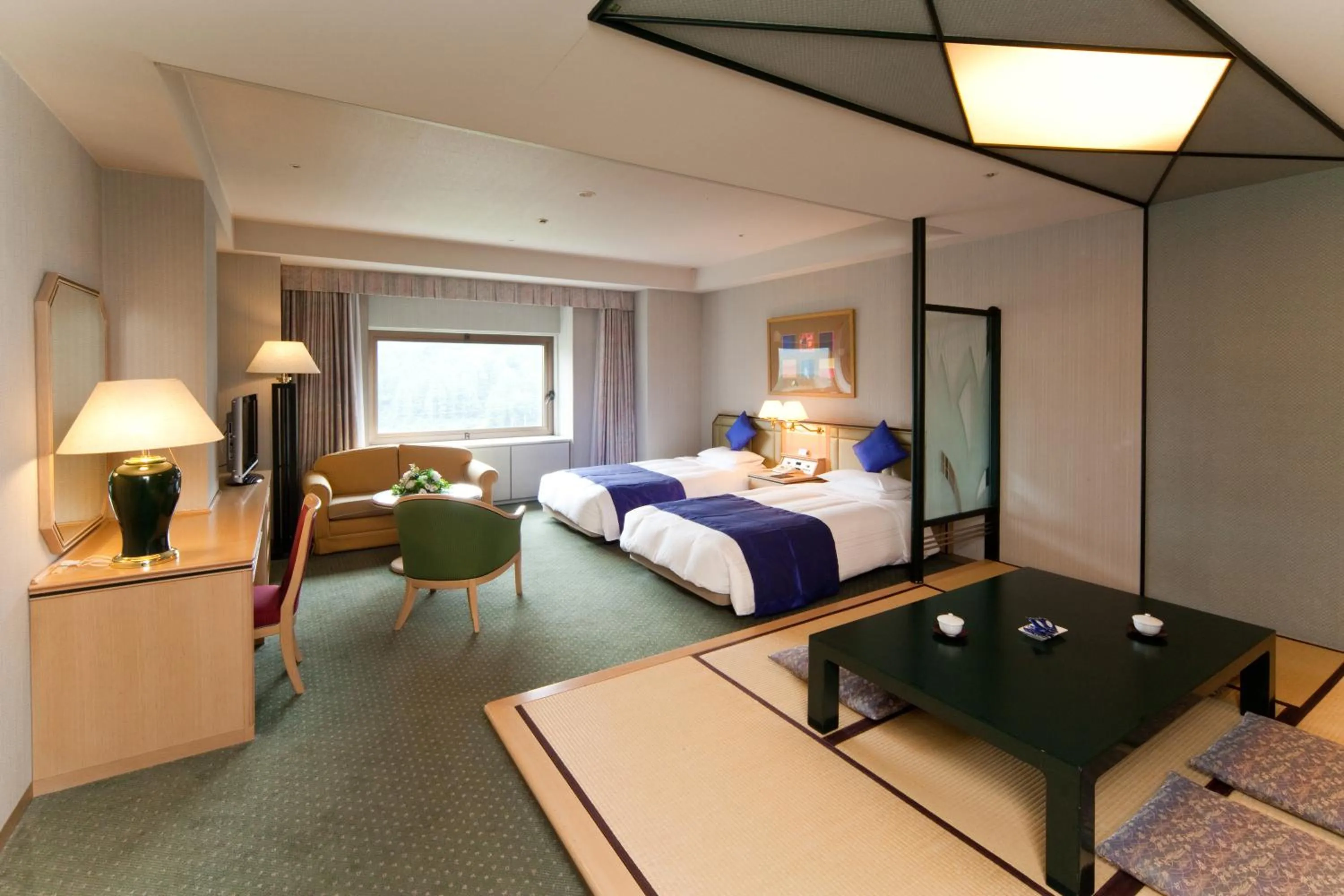 Bed in NASPA New Otani