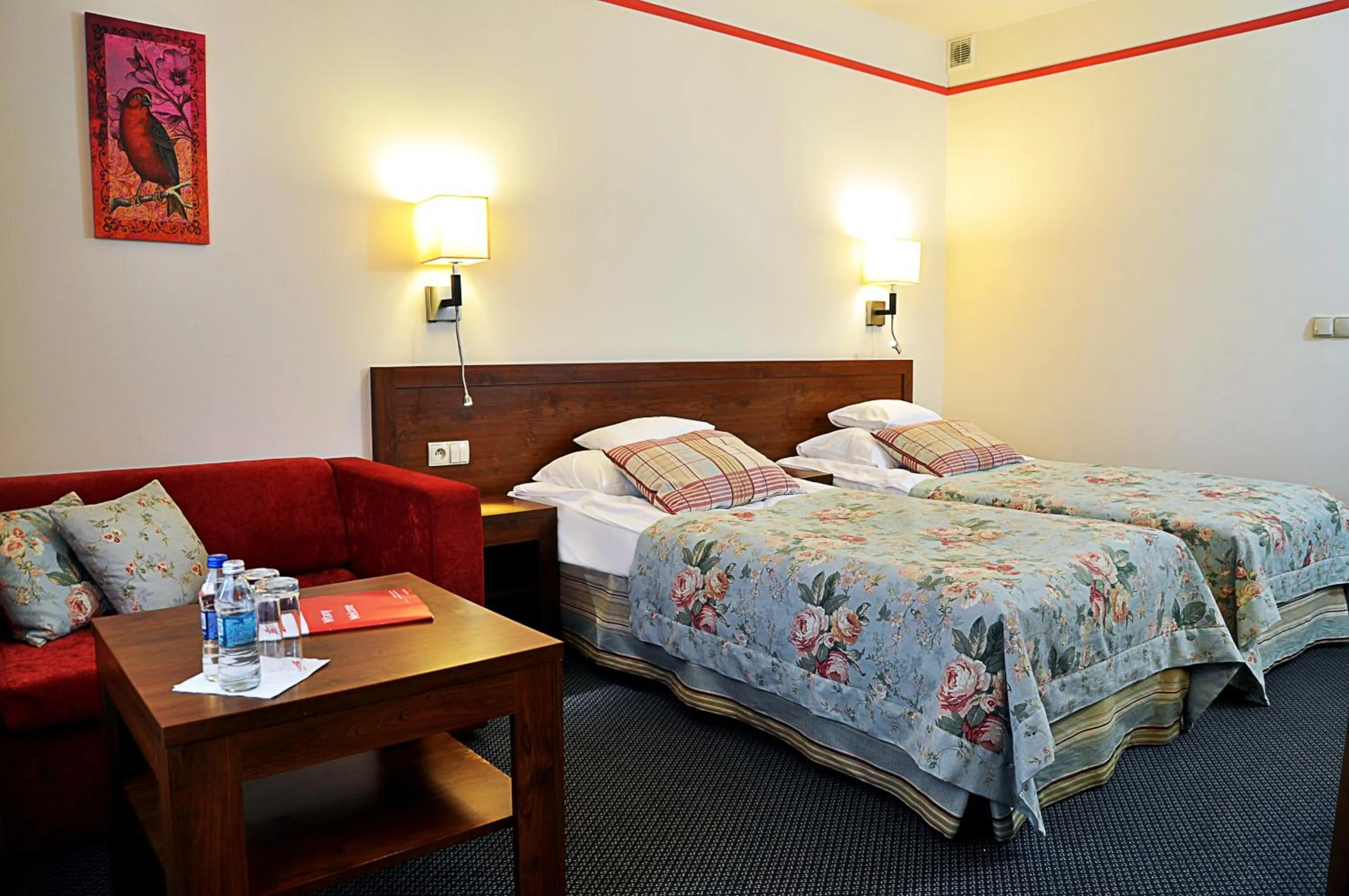 Photo of the whole room, Bed in Ahotel