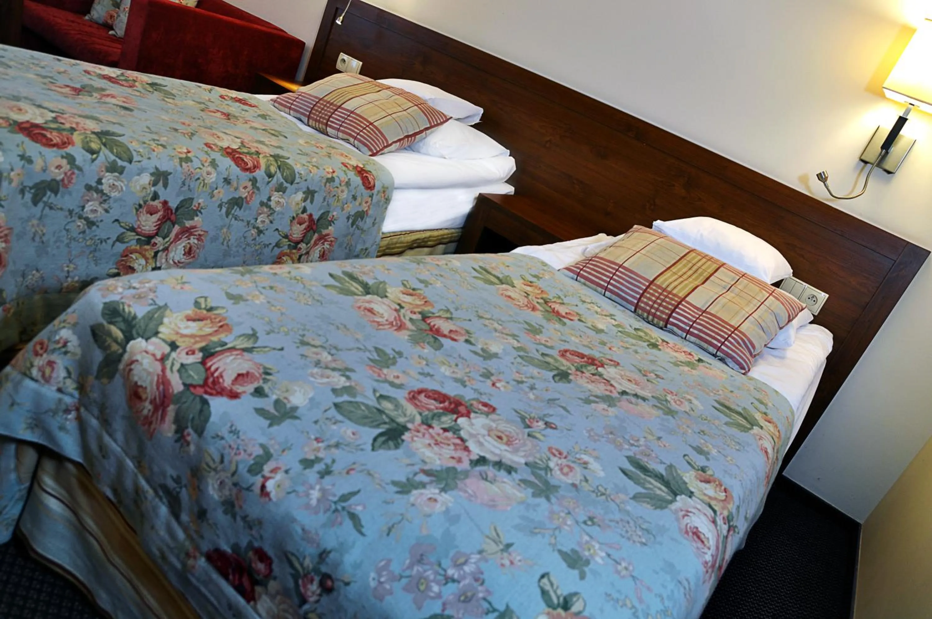 Photo of the whole room, Bed in Ahotel