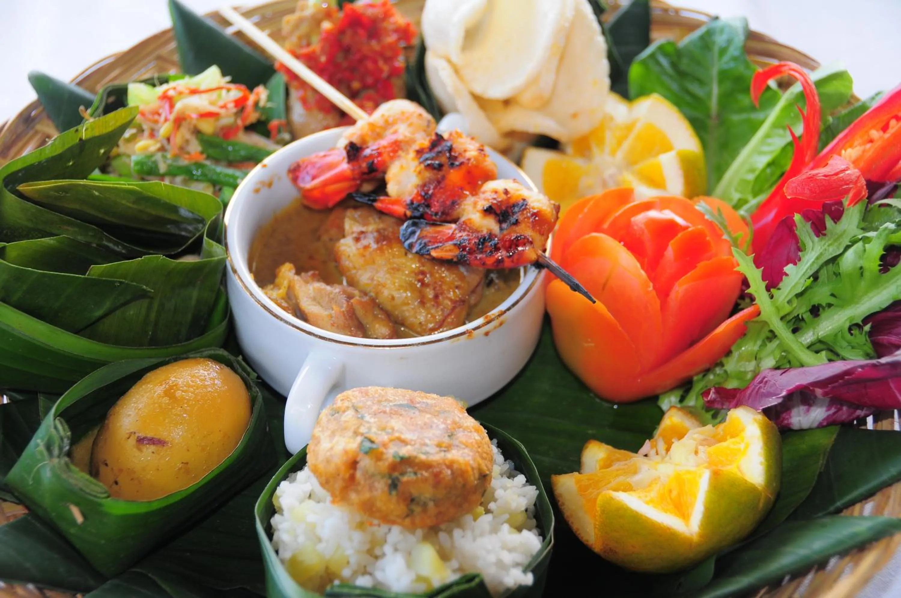 Food and drinks in Tirta Ayu Hotel and Restaurant