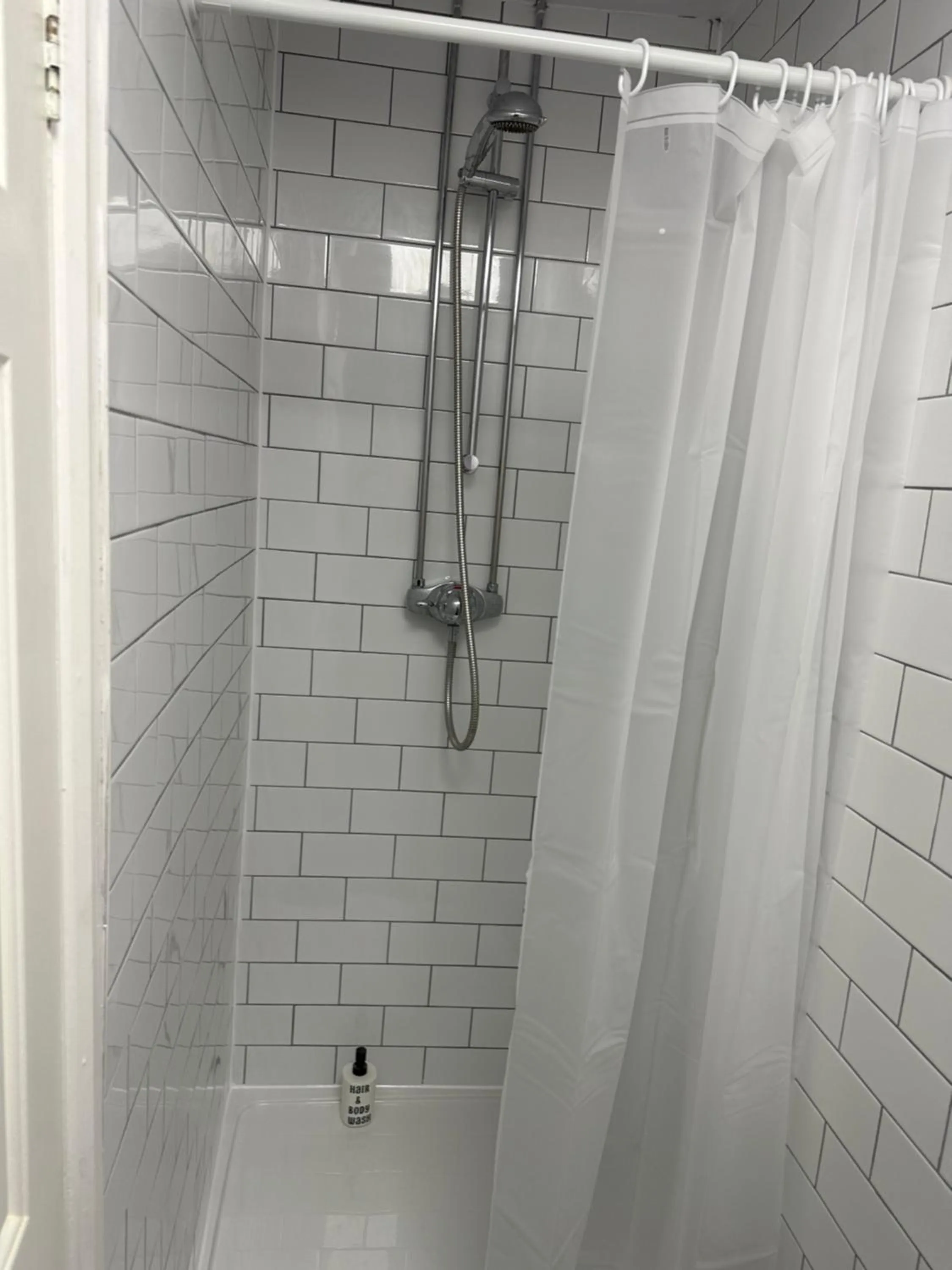 Shower in Coach house hotel