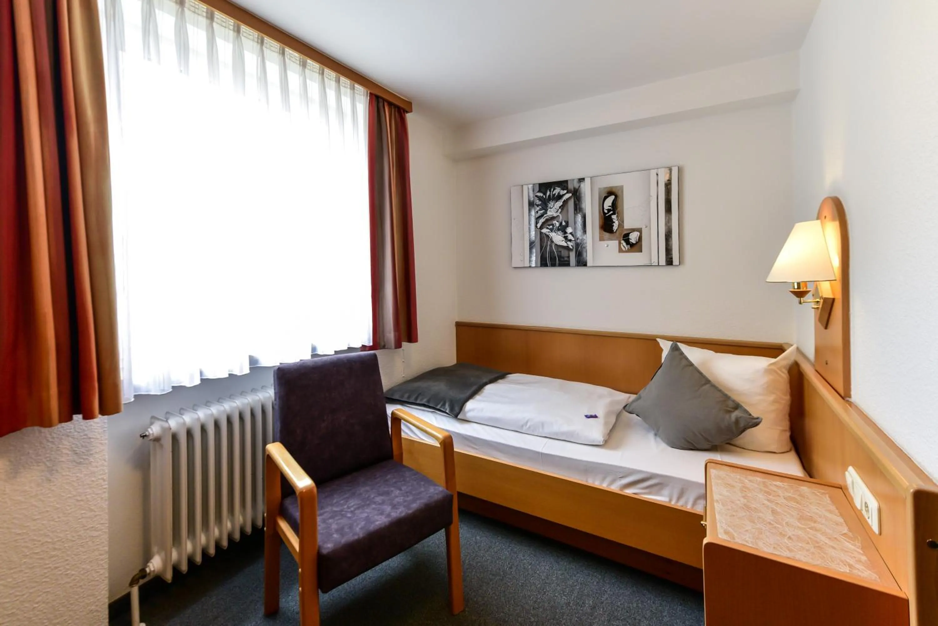 Photo of the whole room, Bed in Gasthof Kolb