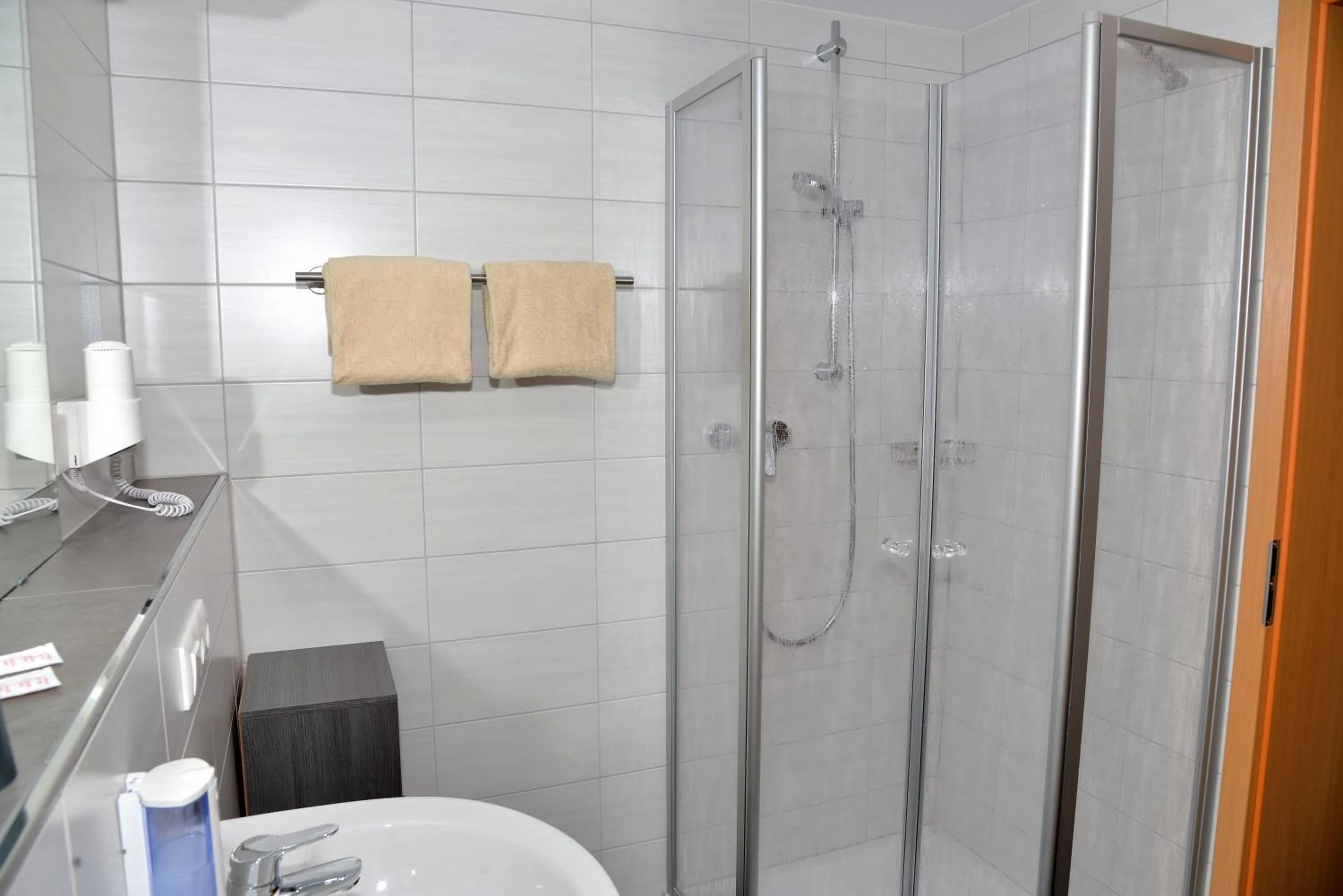 Bathroom in Gasthof Kolb