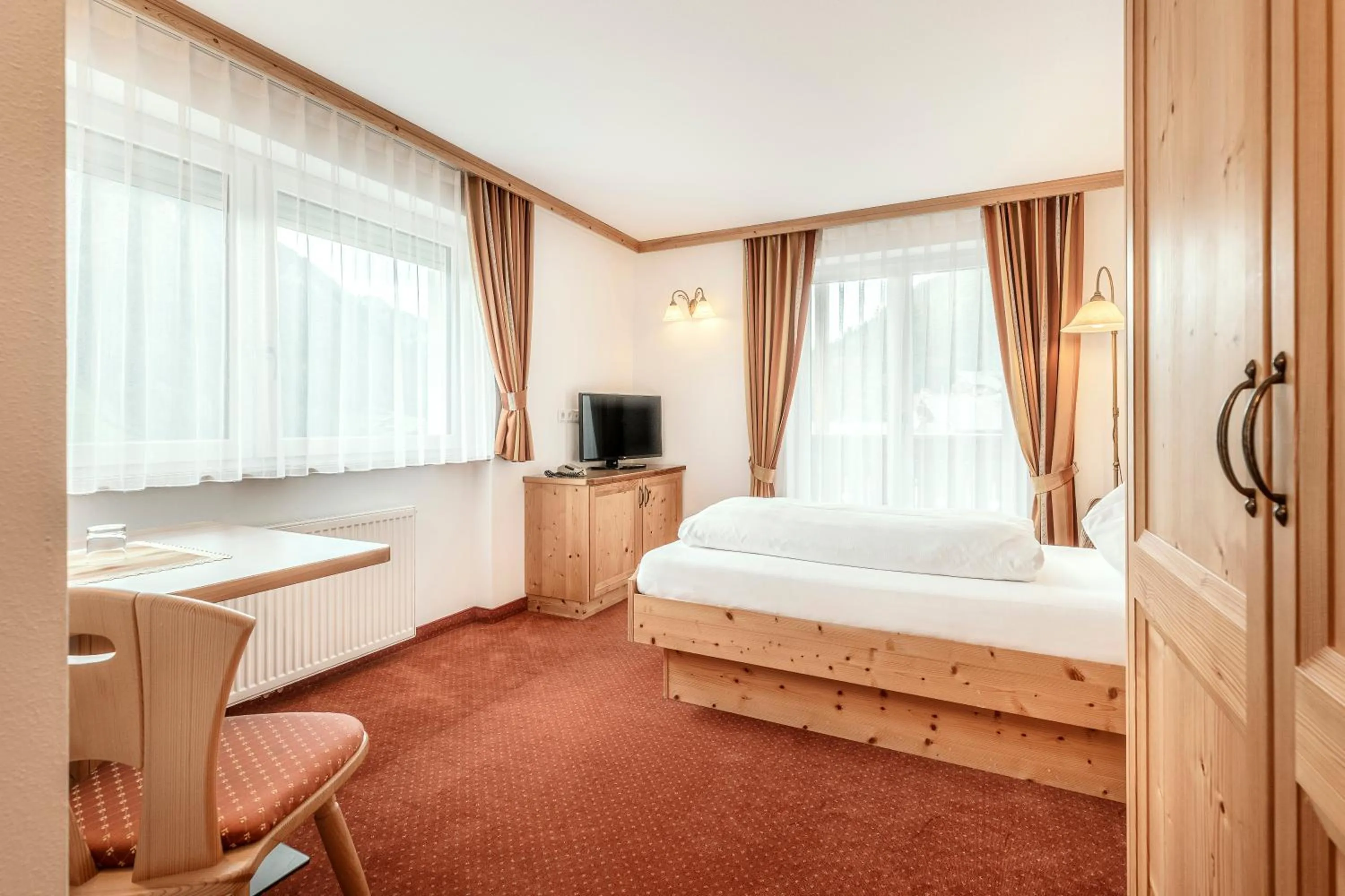 Bedroom, Bed in Christeinerhof