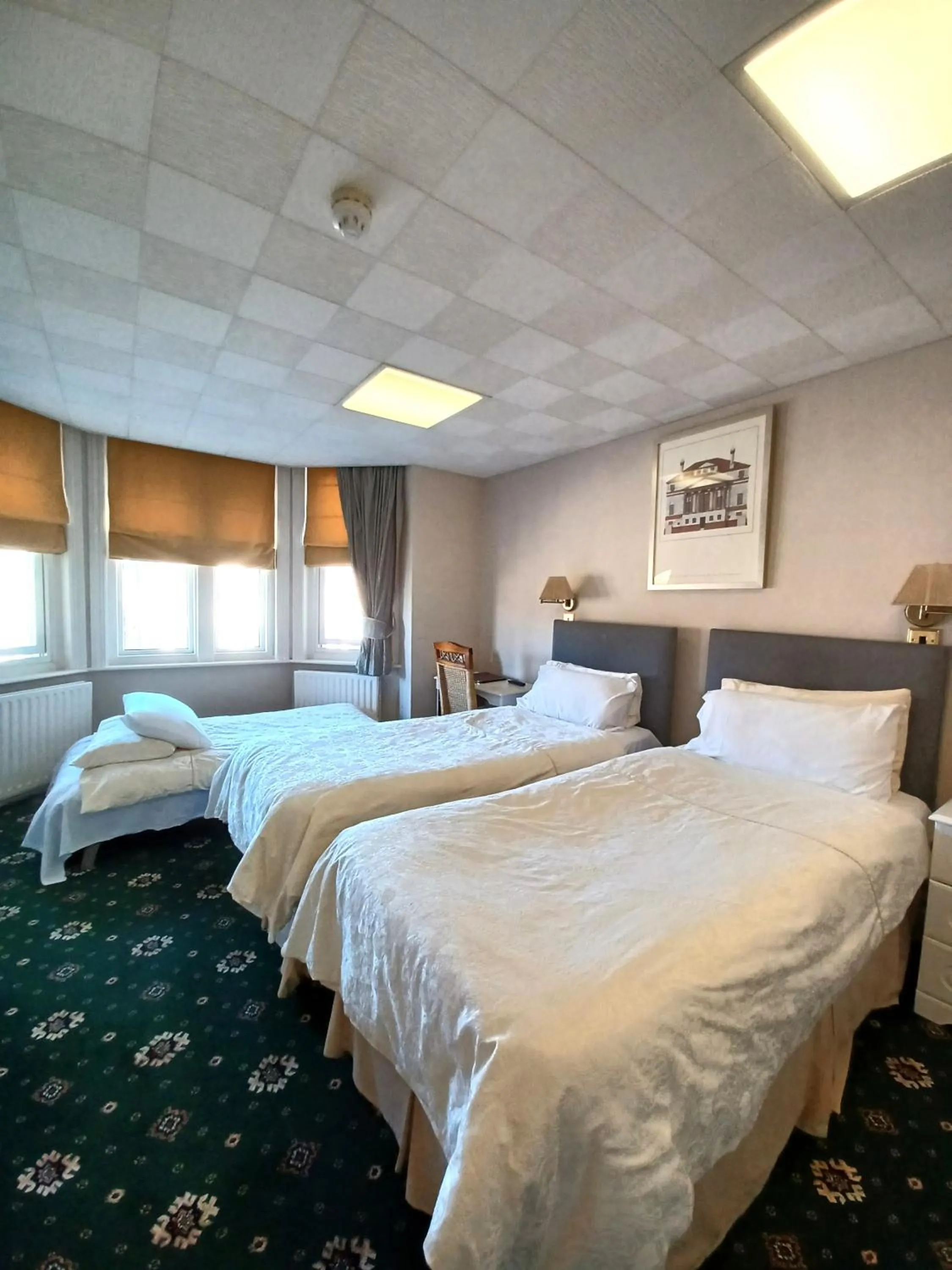 Photo of the whole room, Bed in Hunters Lodge Guest House