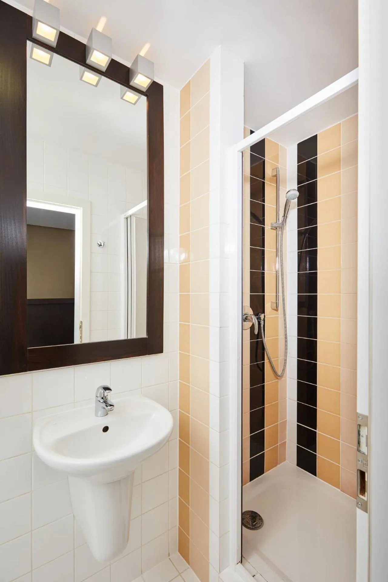 Bathroom in Hotel Rottal