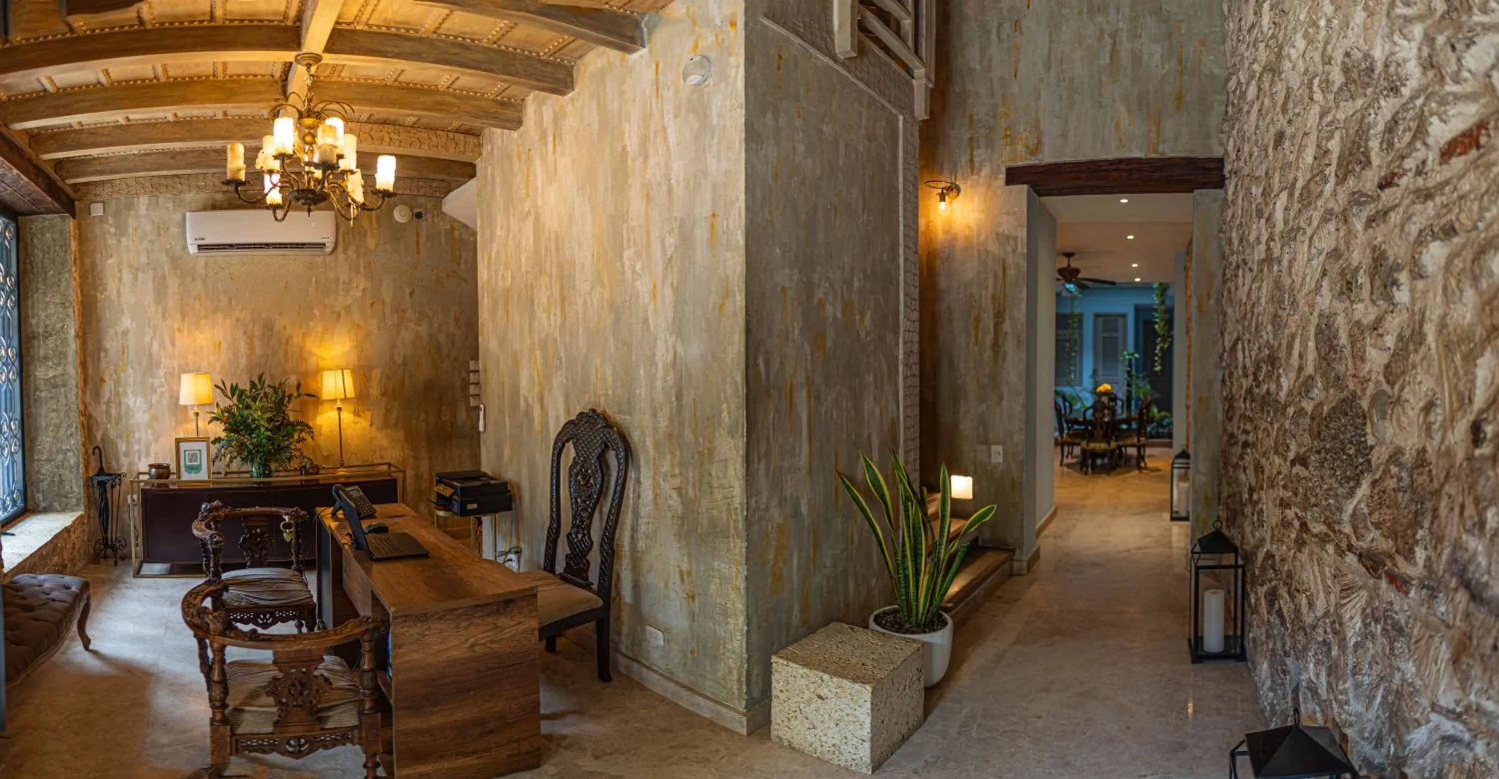 Lobby or reception in Hotel Monaguillo de Getsemaní