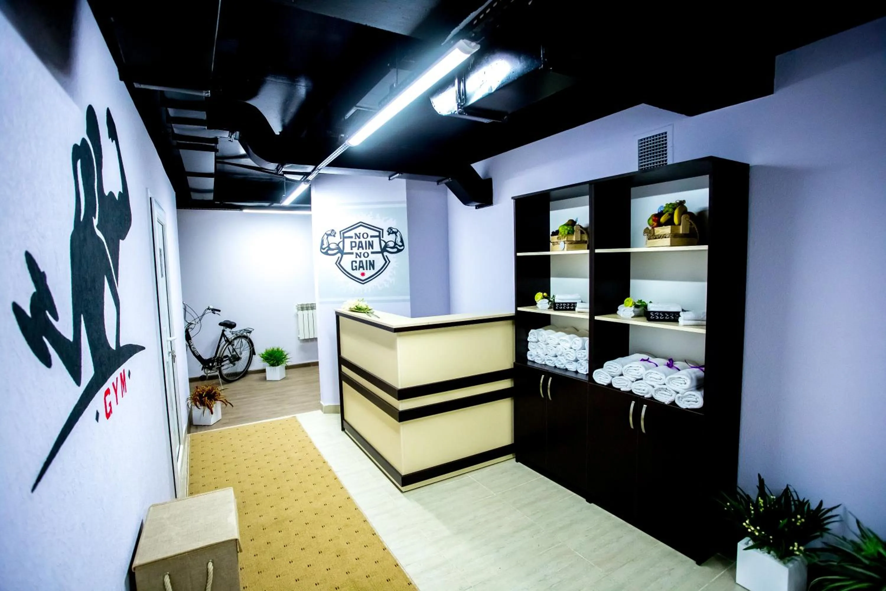 Fitness centre/facilities in West Shine Hotel