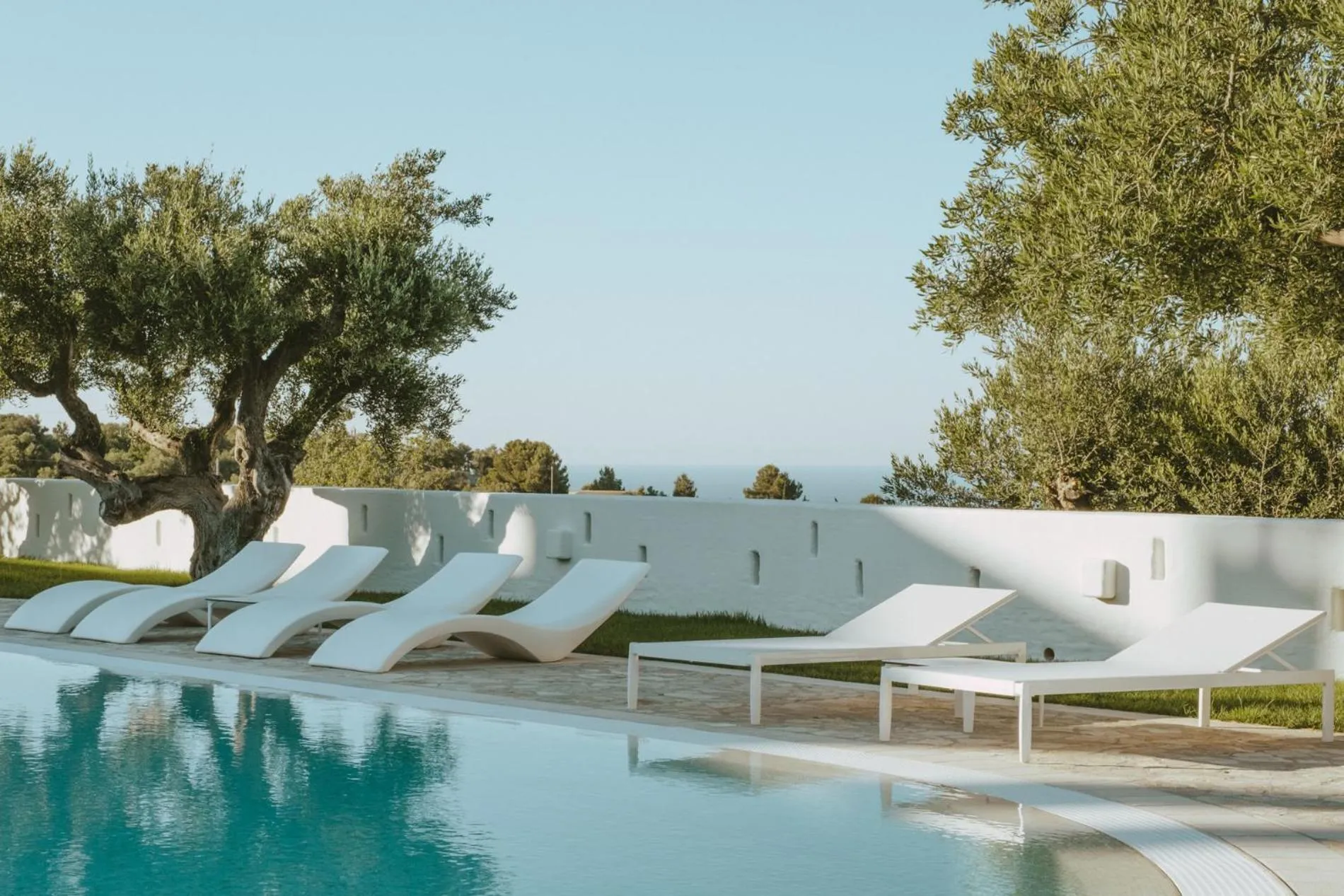 Swimming pool in Masseria Borgo Ritella