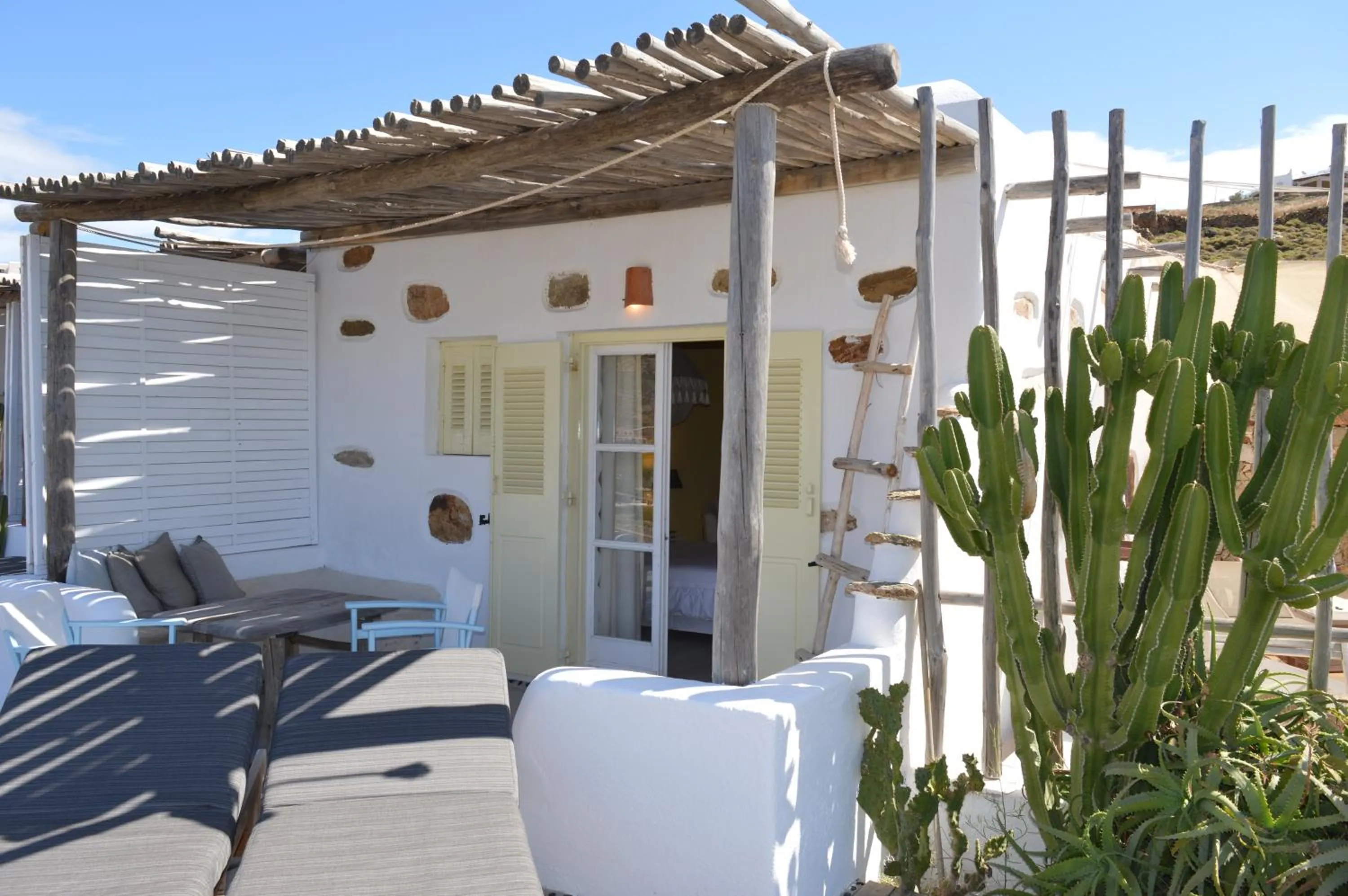 Balcony/Terrace in Sea Side Studios & Houses