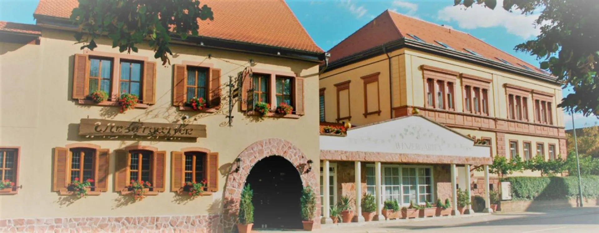 Facade/entrance in Winzergarten Hotel-Restaurant