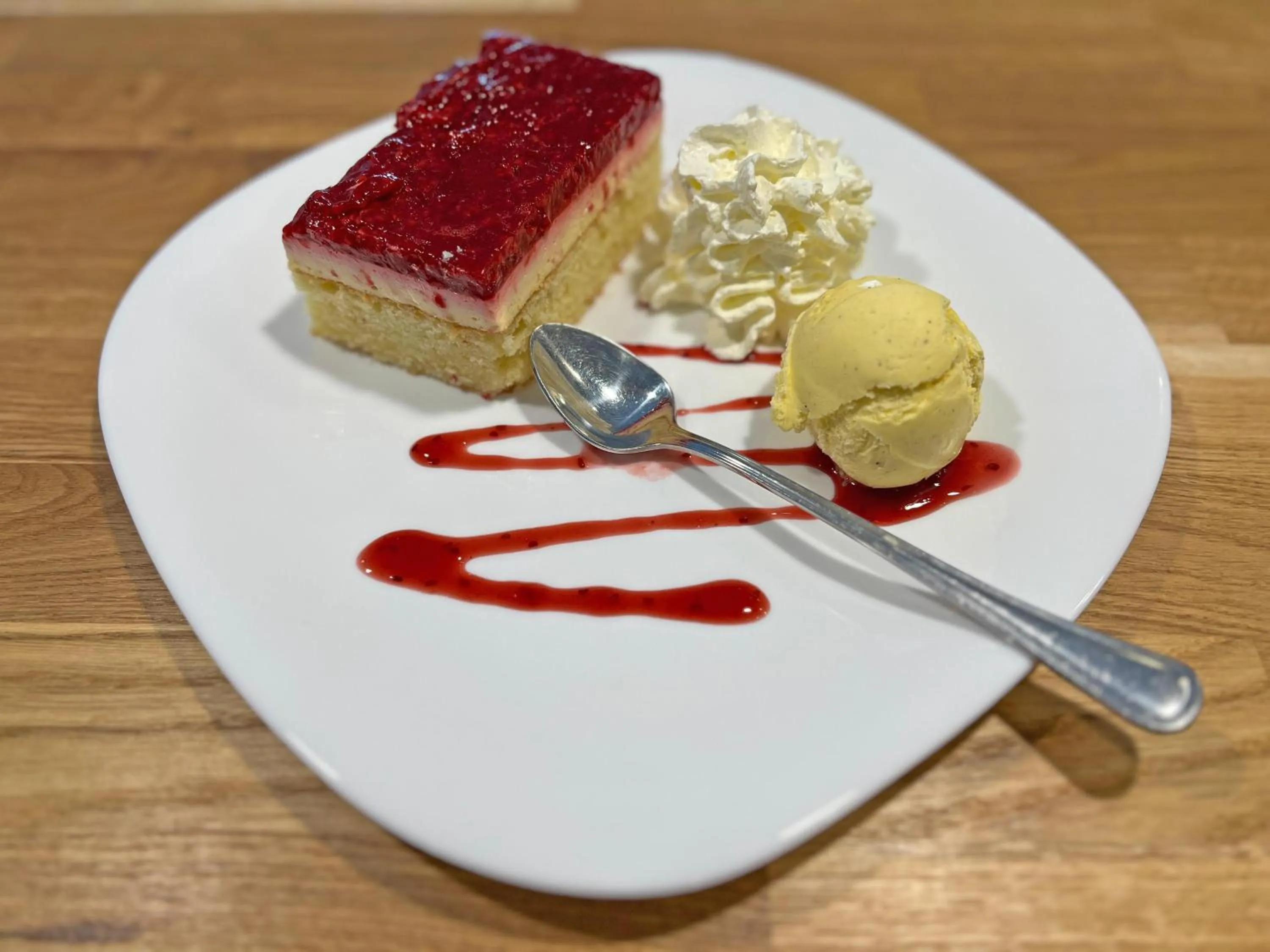 Restaurant/places to eat in HIL - Hotel im Lus Schopfheim