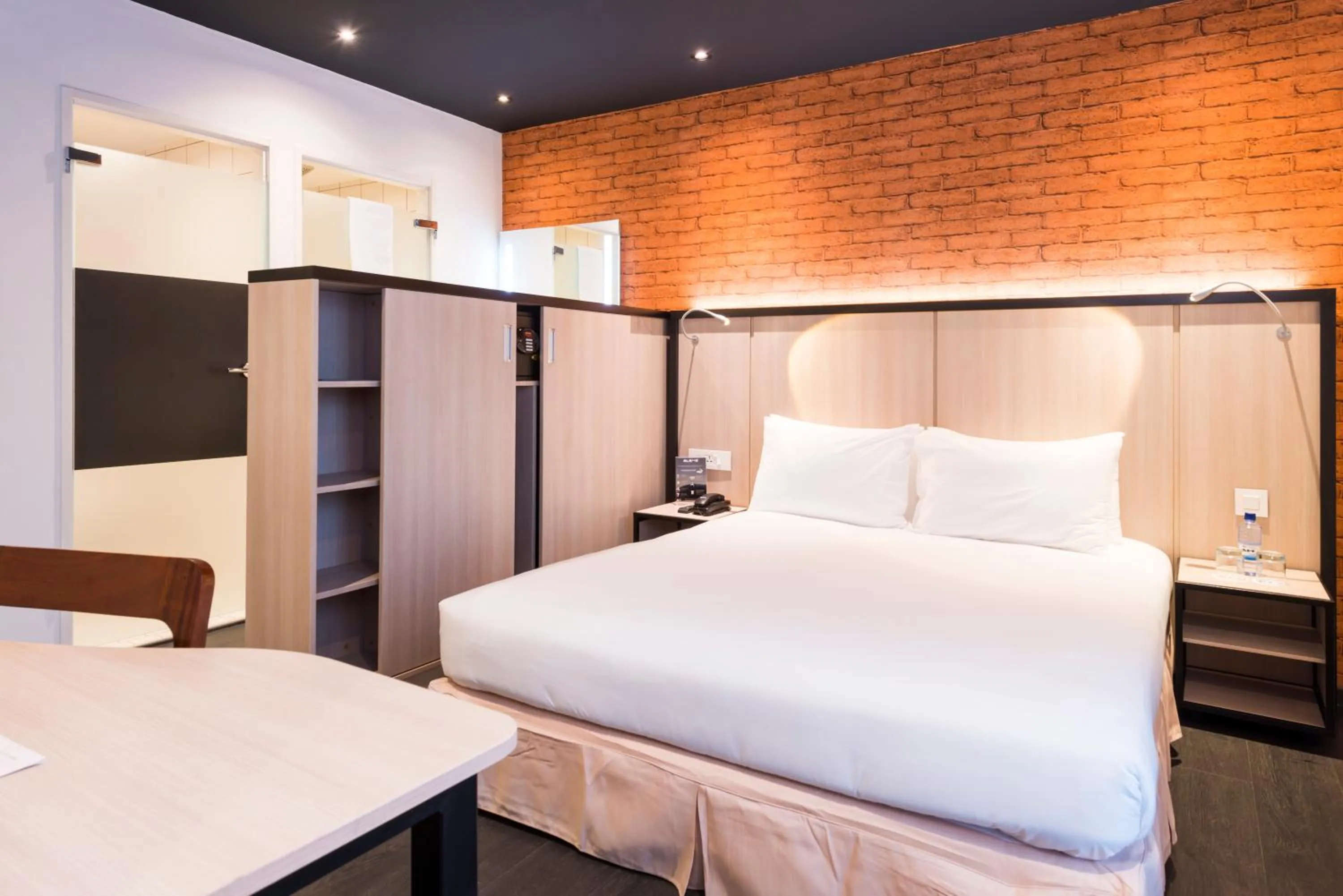 Bedroom, Bed in Onomo Hotel Kigali