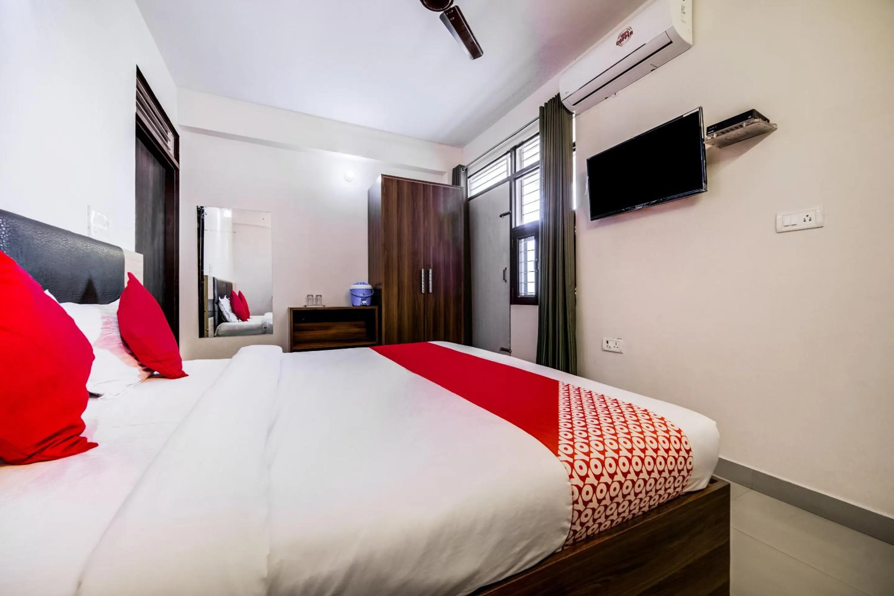 Bedroom in Hotel O AARAV HOTEL