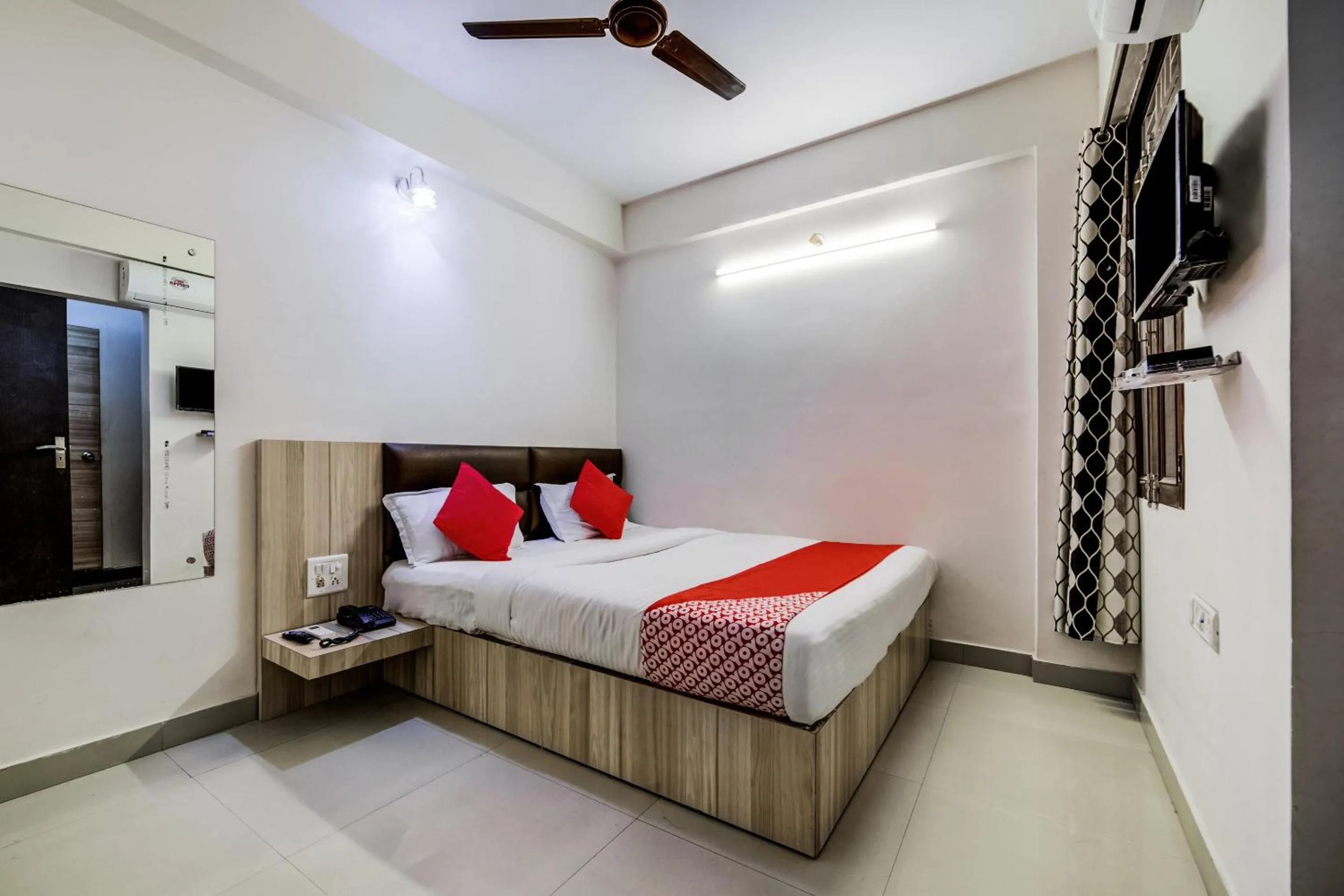 Bedroom in Hotel O AARAV HOTEL